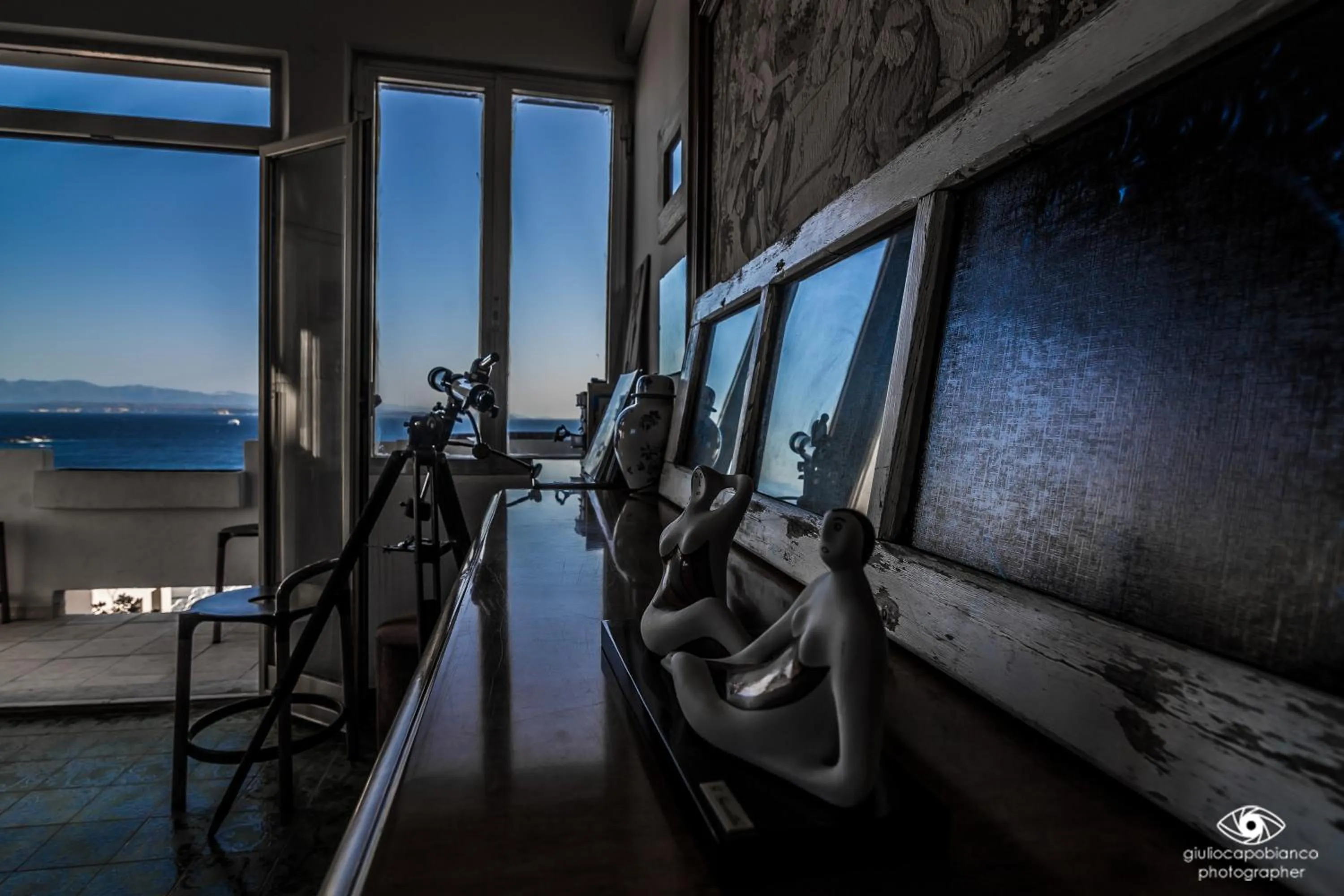 Communal lounge/ TV room in Occhj a Mari