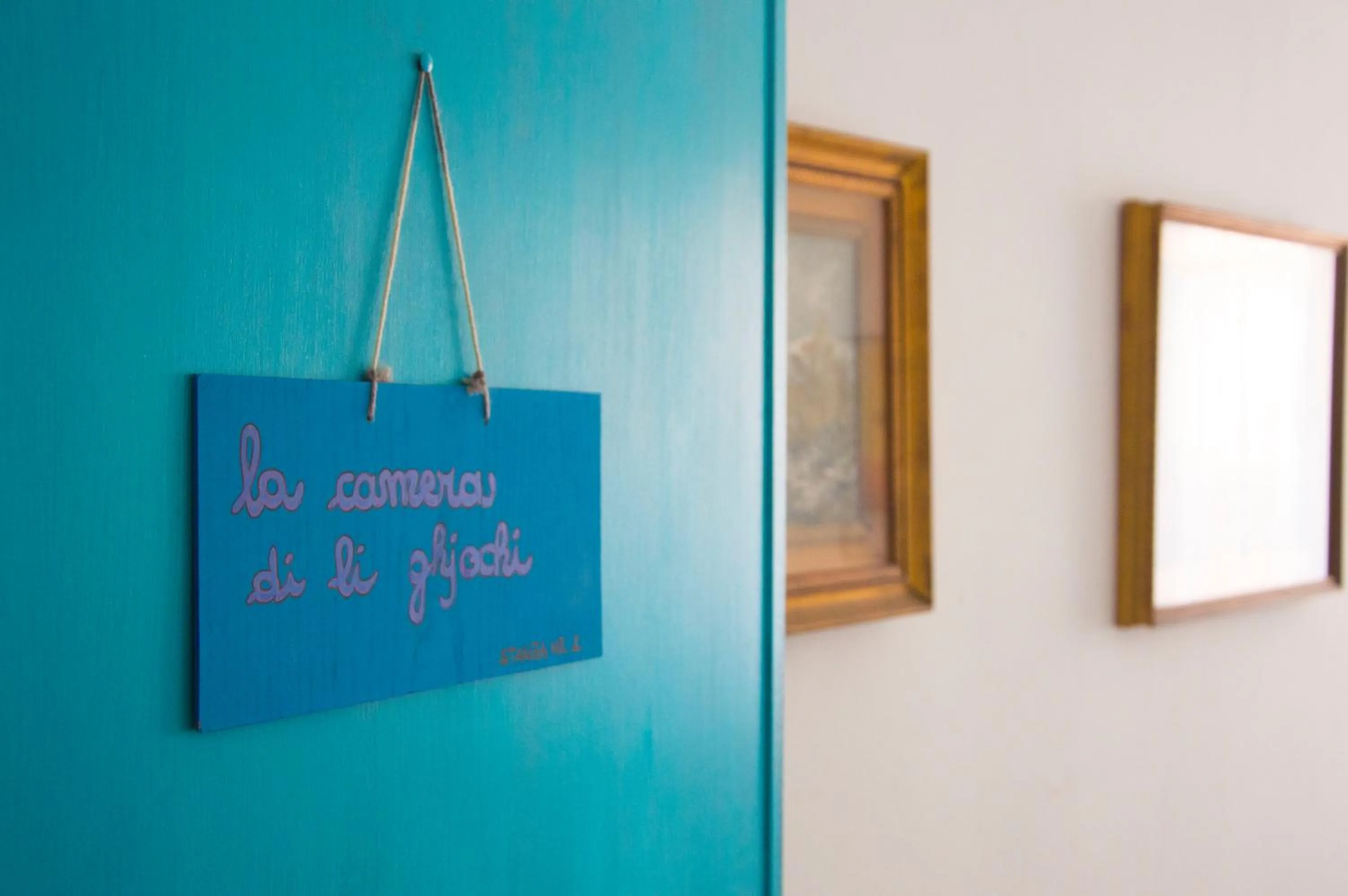 Decorative detail in Occhj a Mari