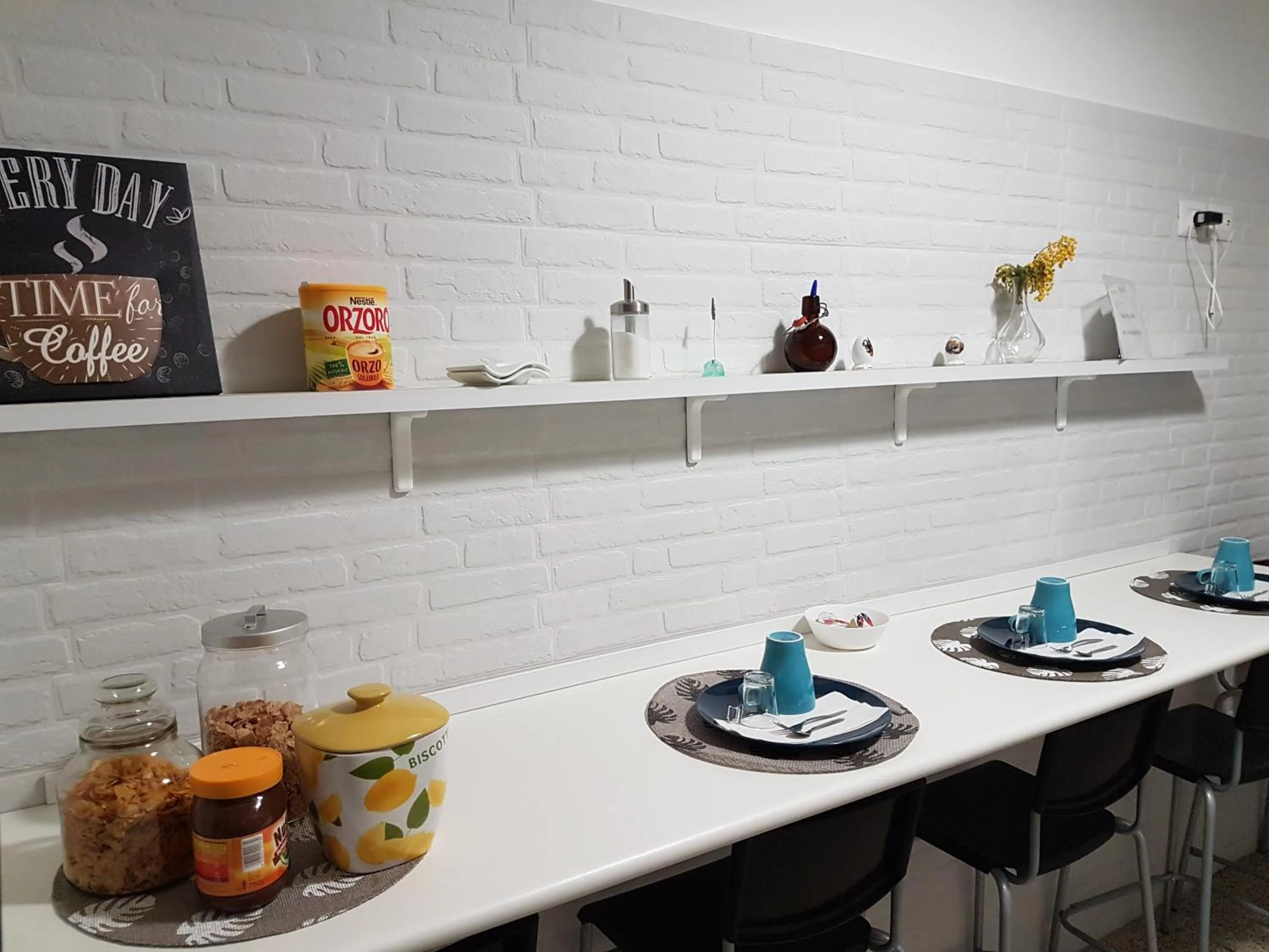 Italian breakfast in Il Giardino Di Vico Neve