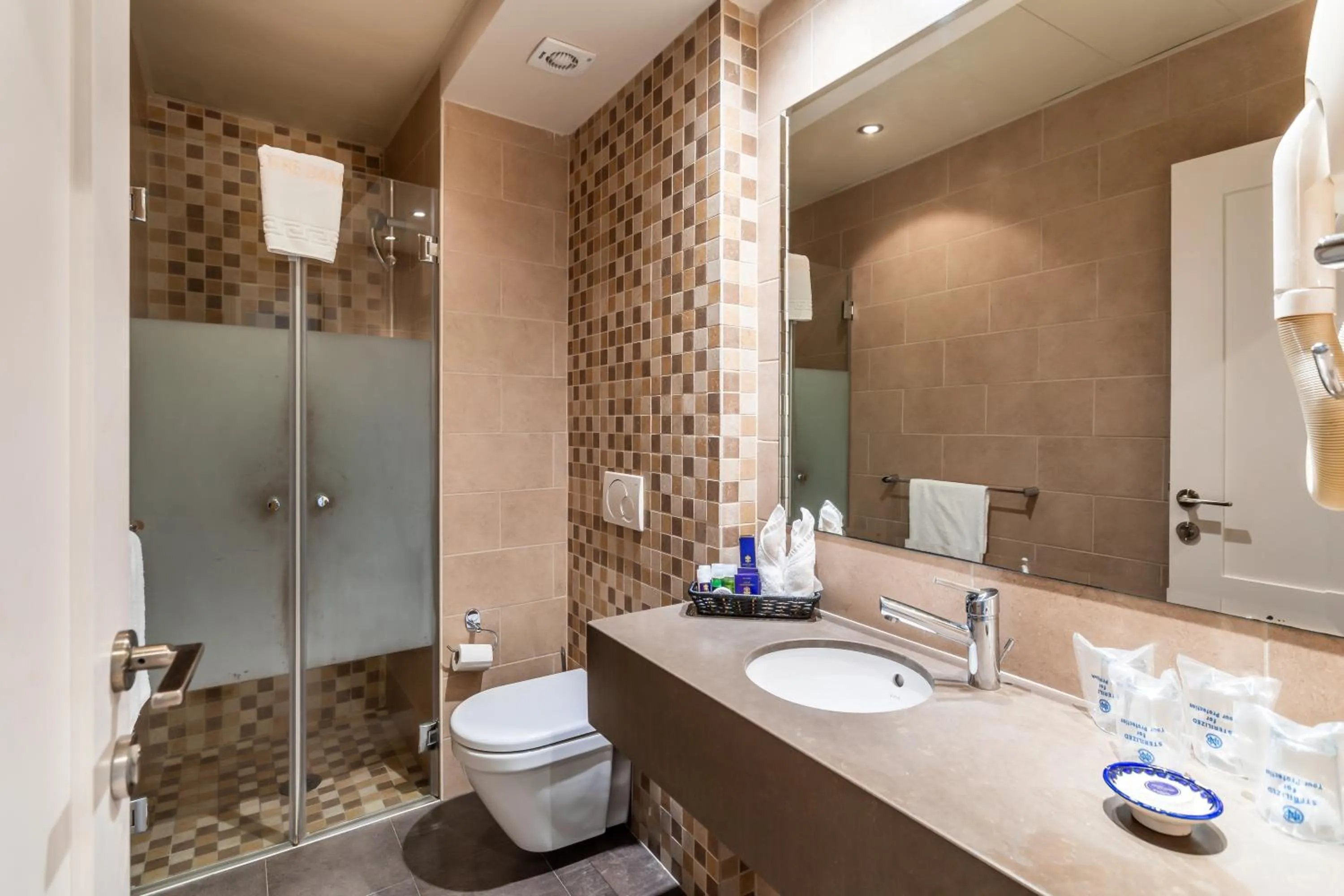 Shower in Notre Dame of Jerusalem Center