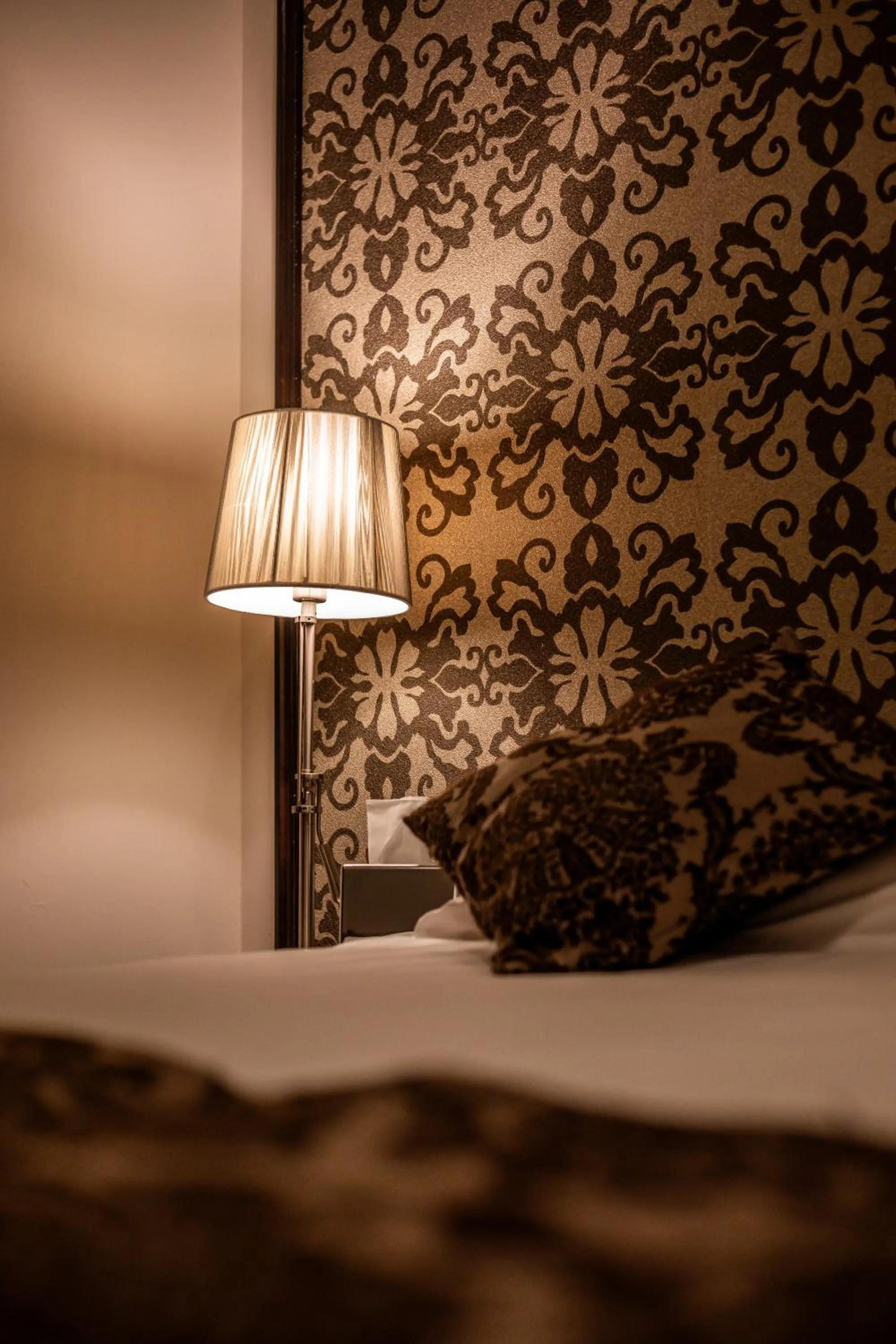 Bedroom, Bed in Notre Dame of Jerusalem Center