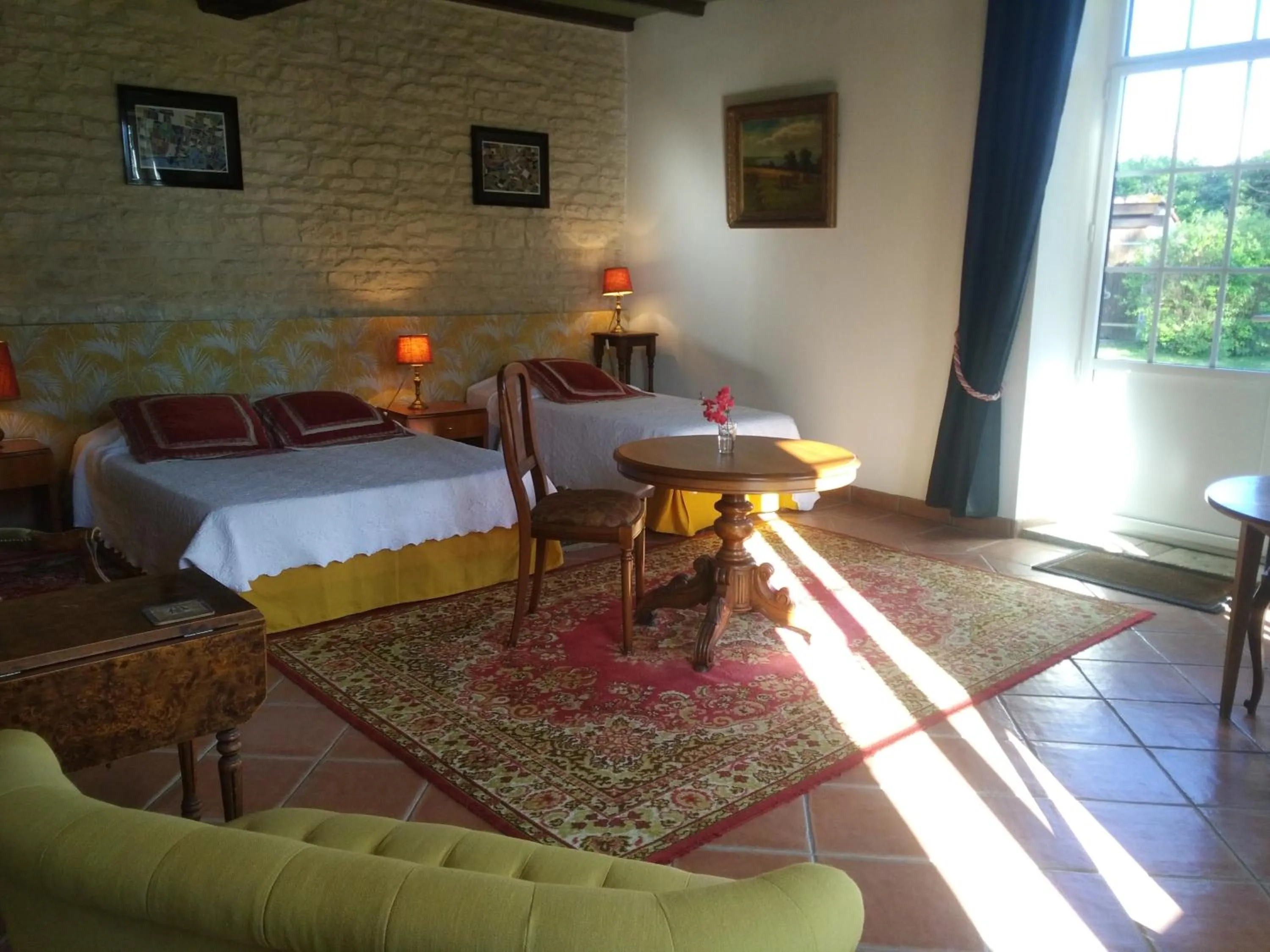 Photo of the whole room in Le Logis de Vallans