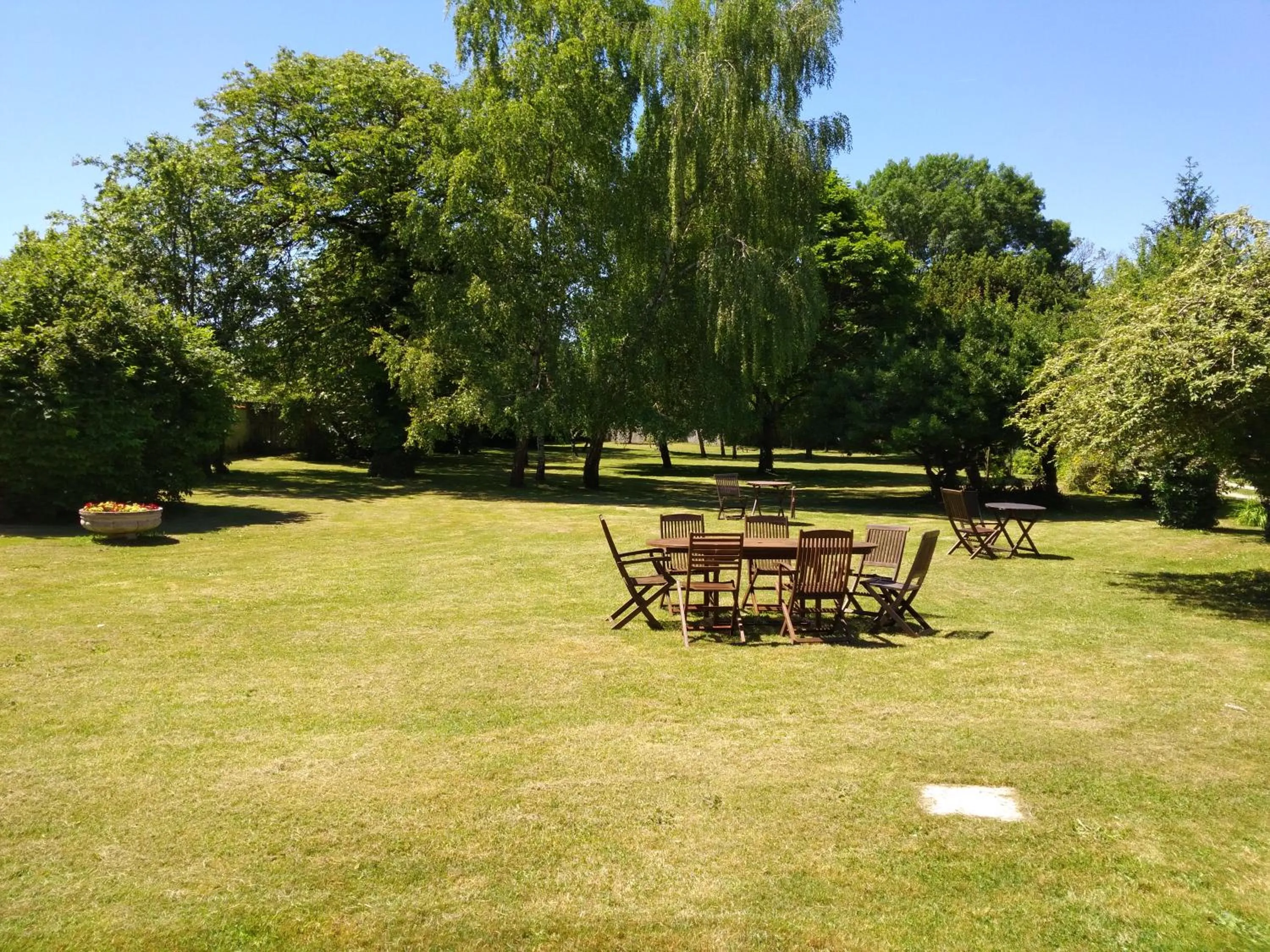 Summer in Le Logis de Vallans