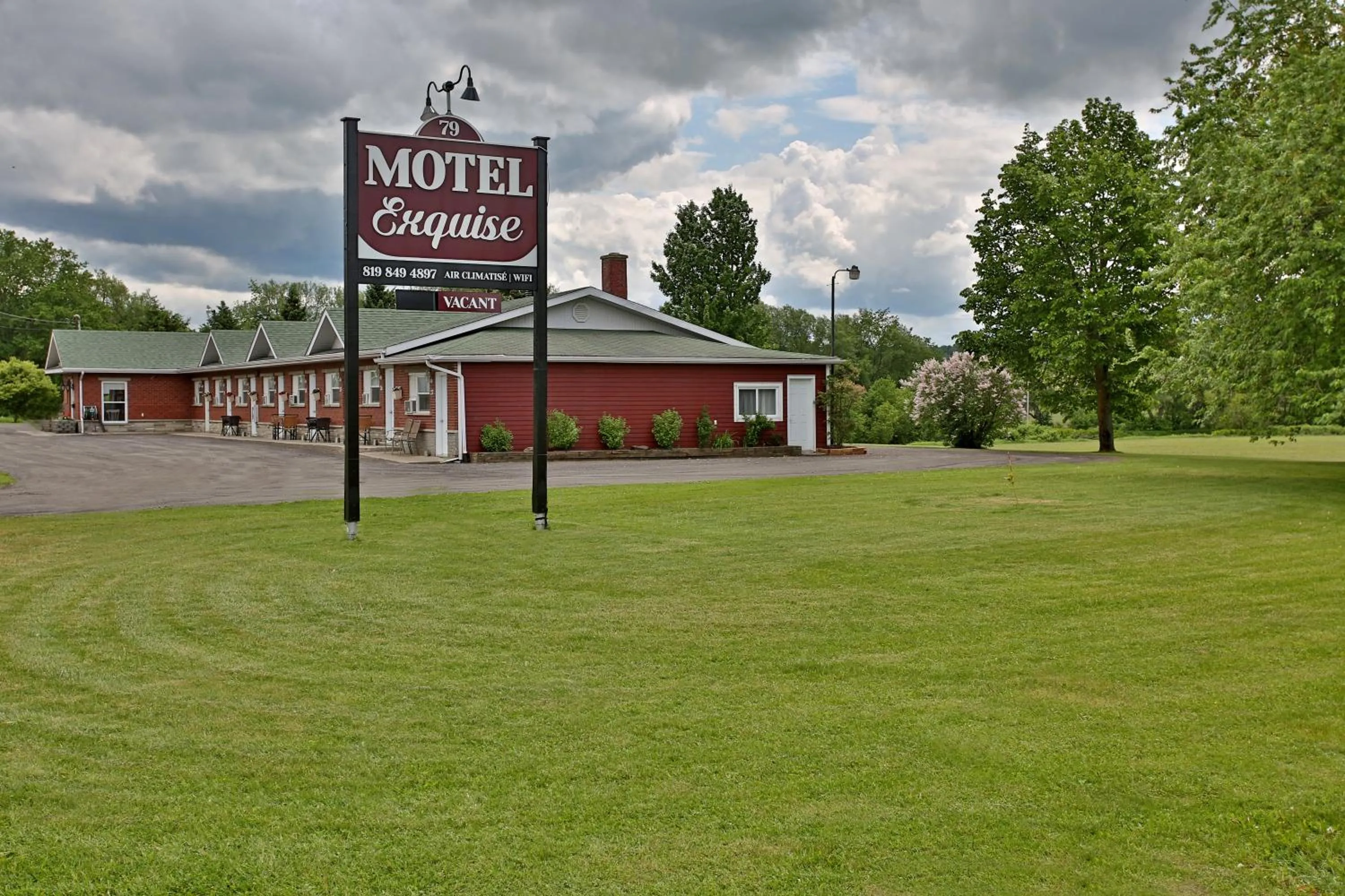 Property building in Motel Exquise