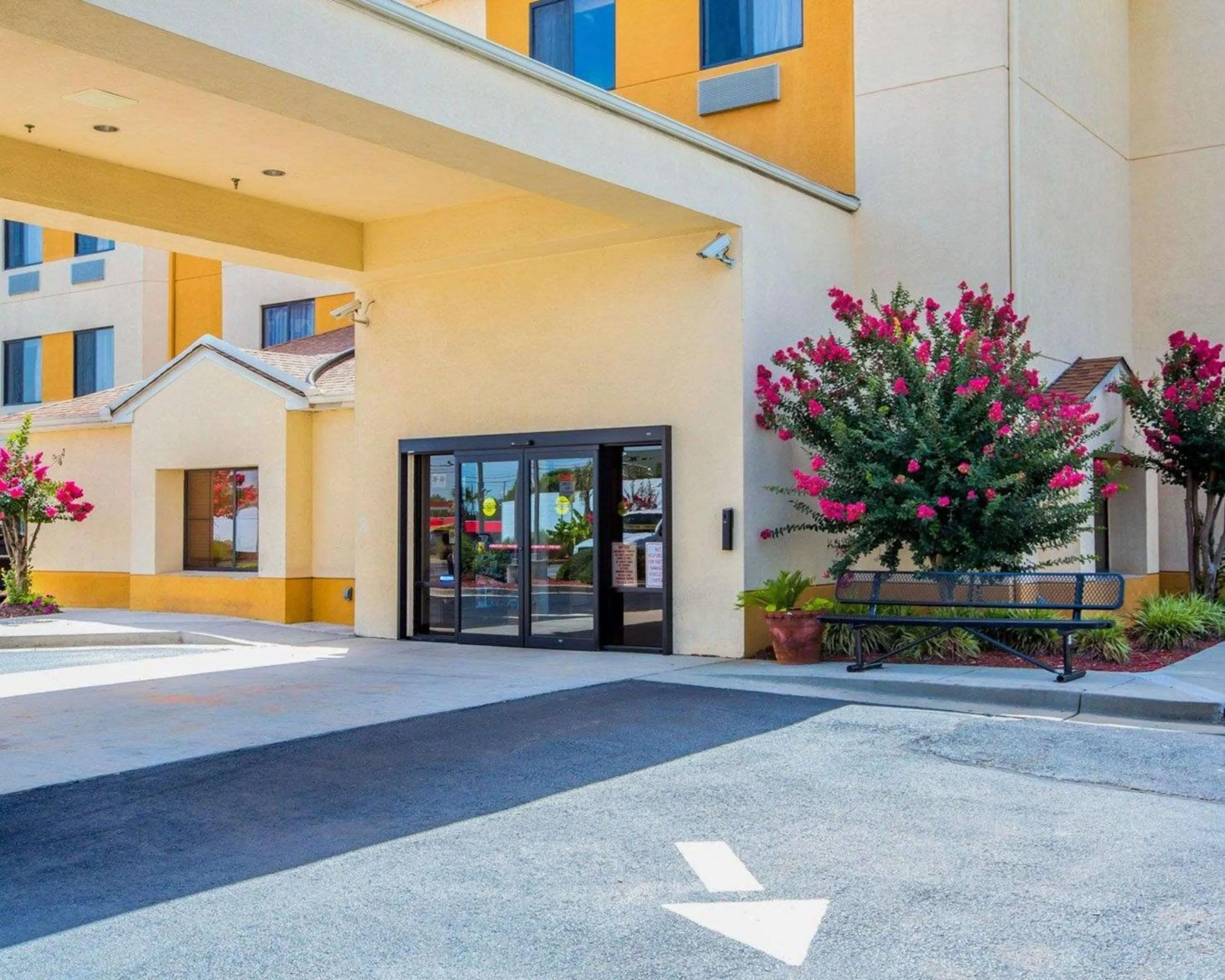 Property building in Sleep Inn McDonough South