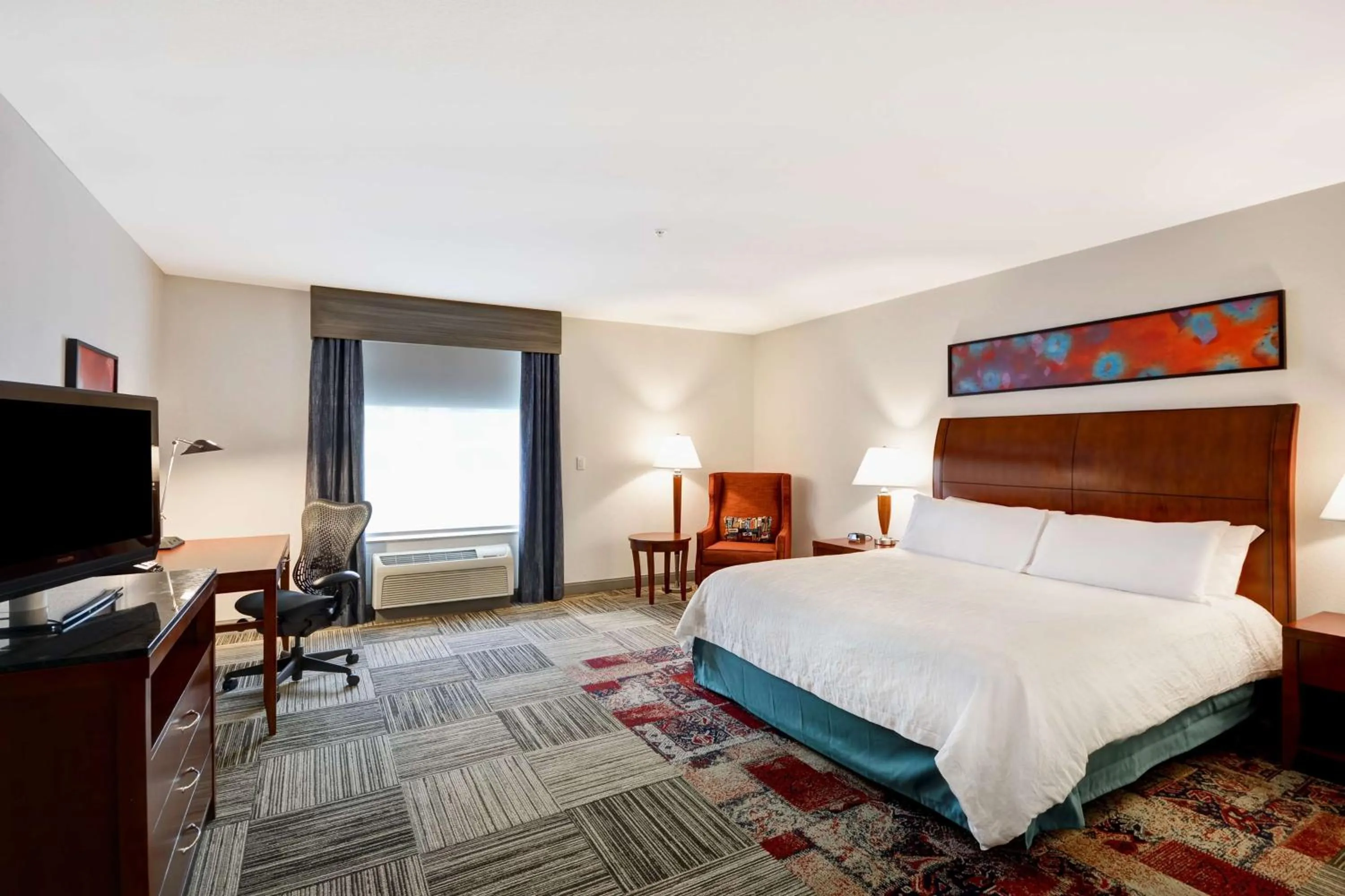 Bedroom, Bed in Hilton Garden Inn Gulfport - Biloxi Airport