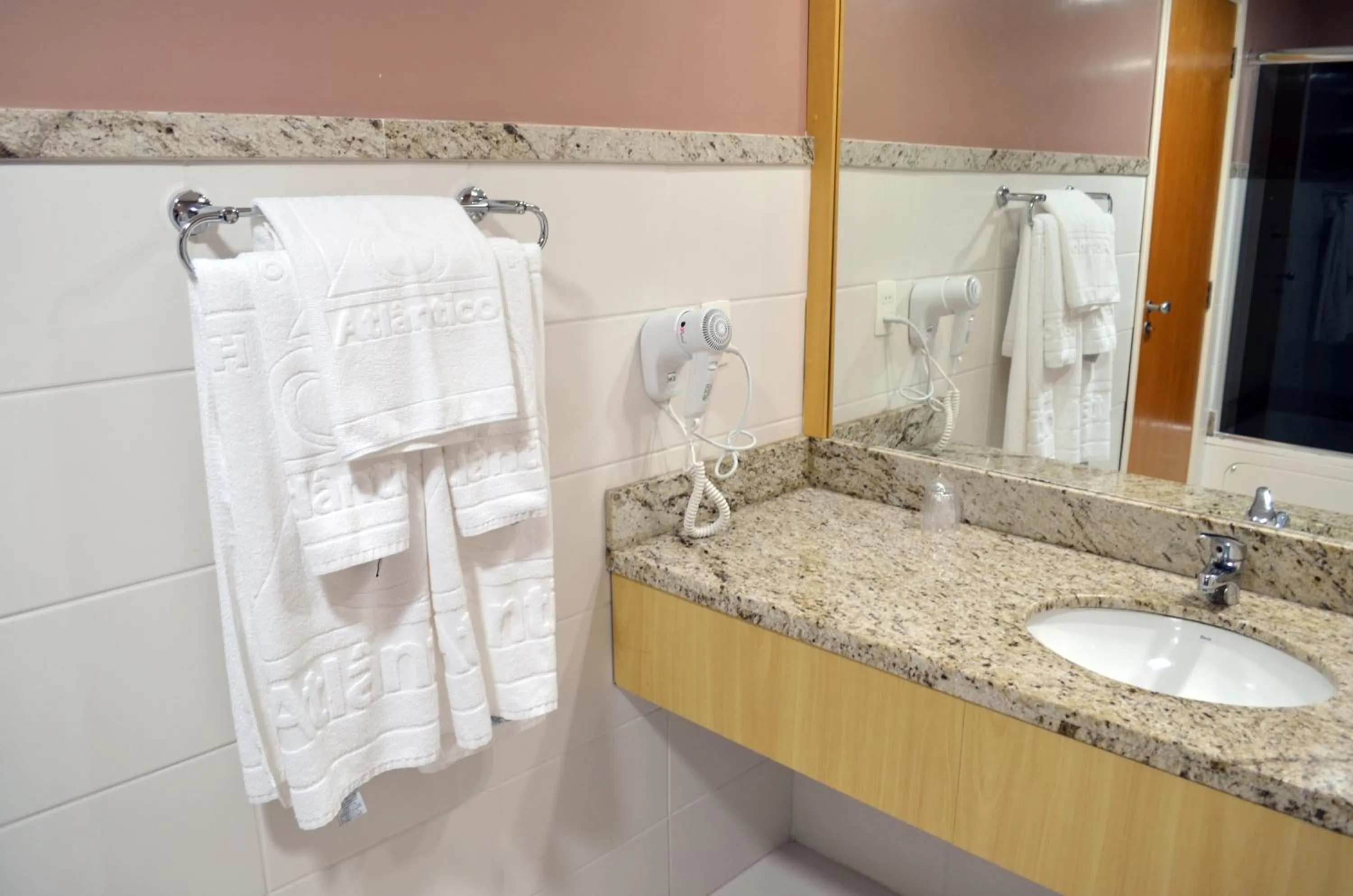 Bathroom in Hotel Atlantico Rio Grande