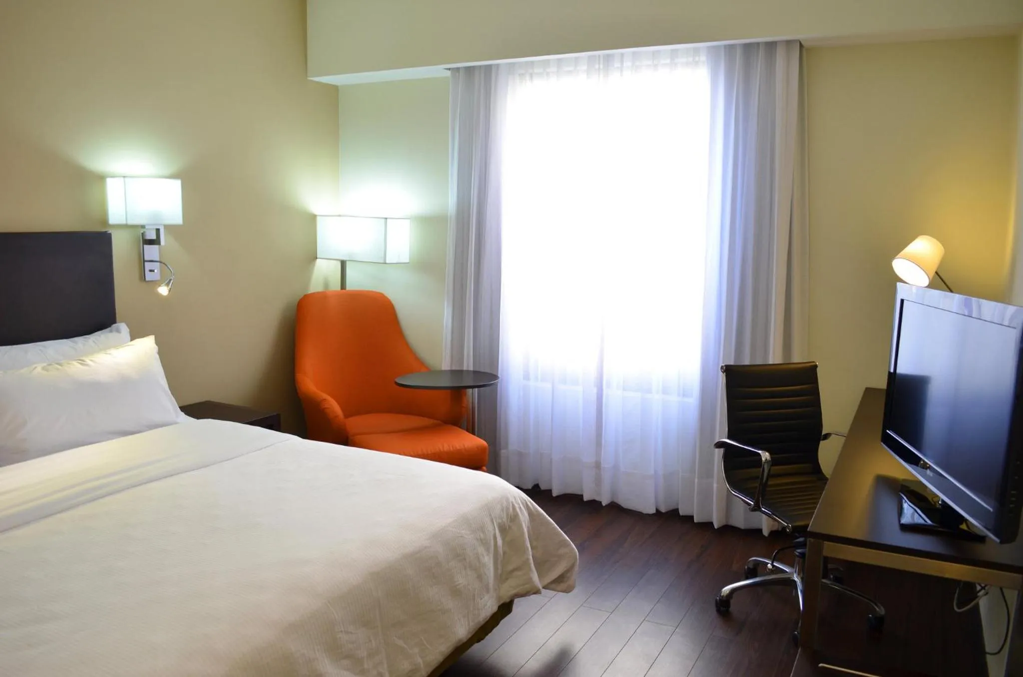 Bedroom, Bed in Fiesta Inn Nogales