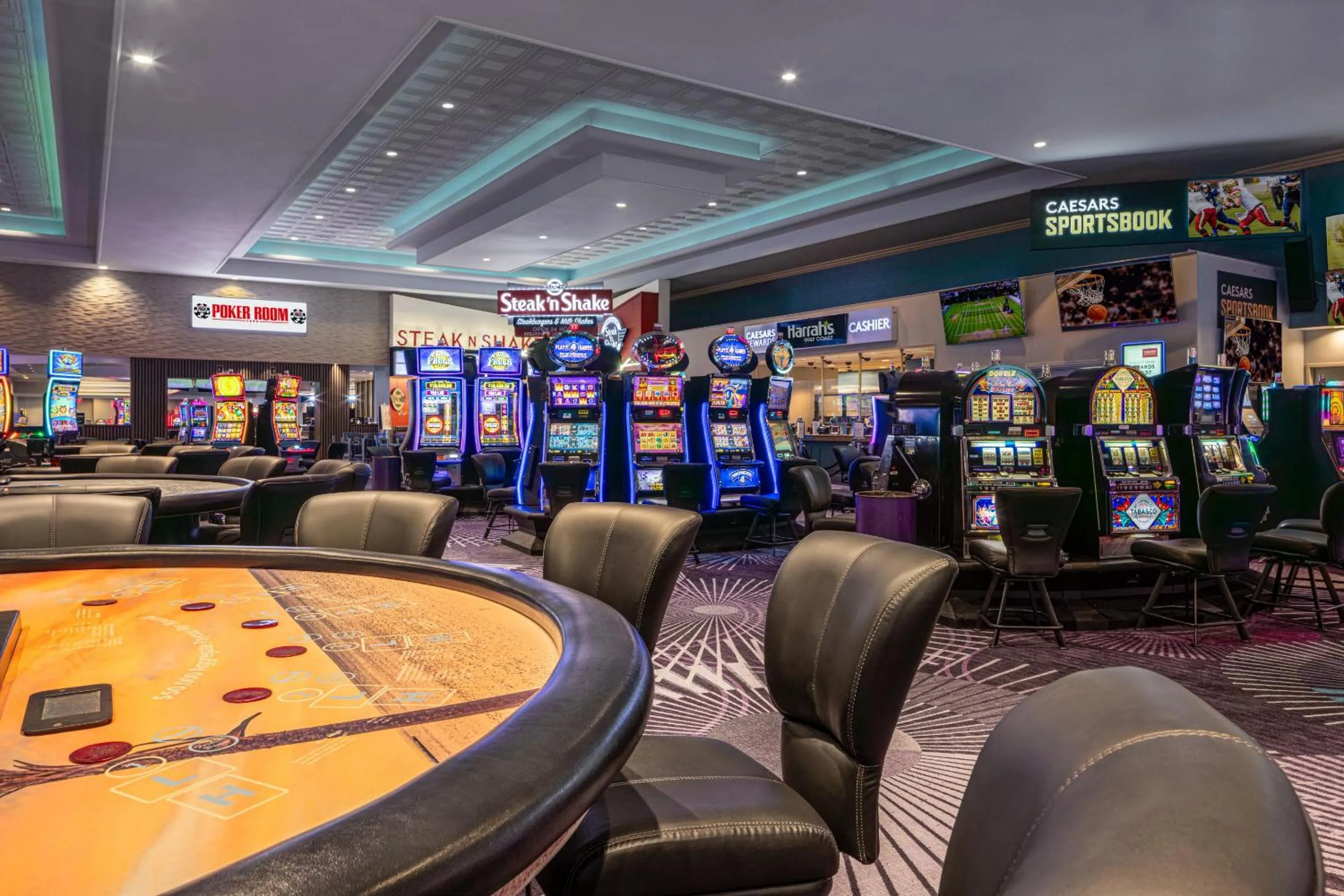Casino in Harrah's Gulf Coast, A Caesars Destination