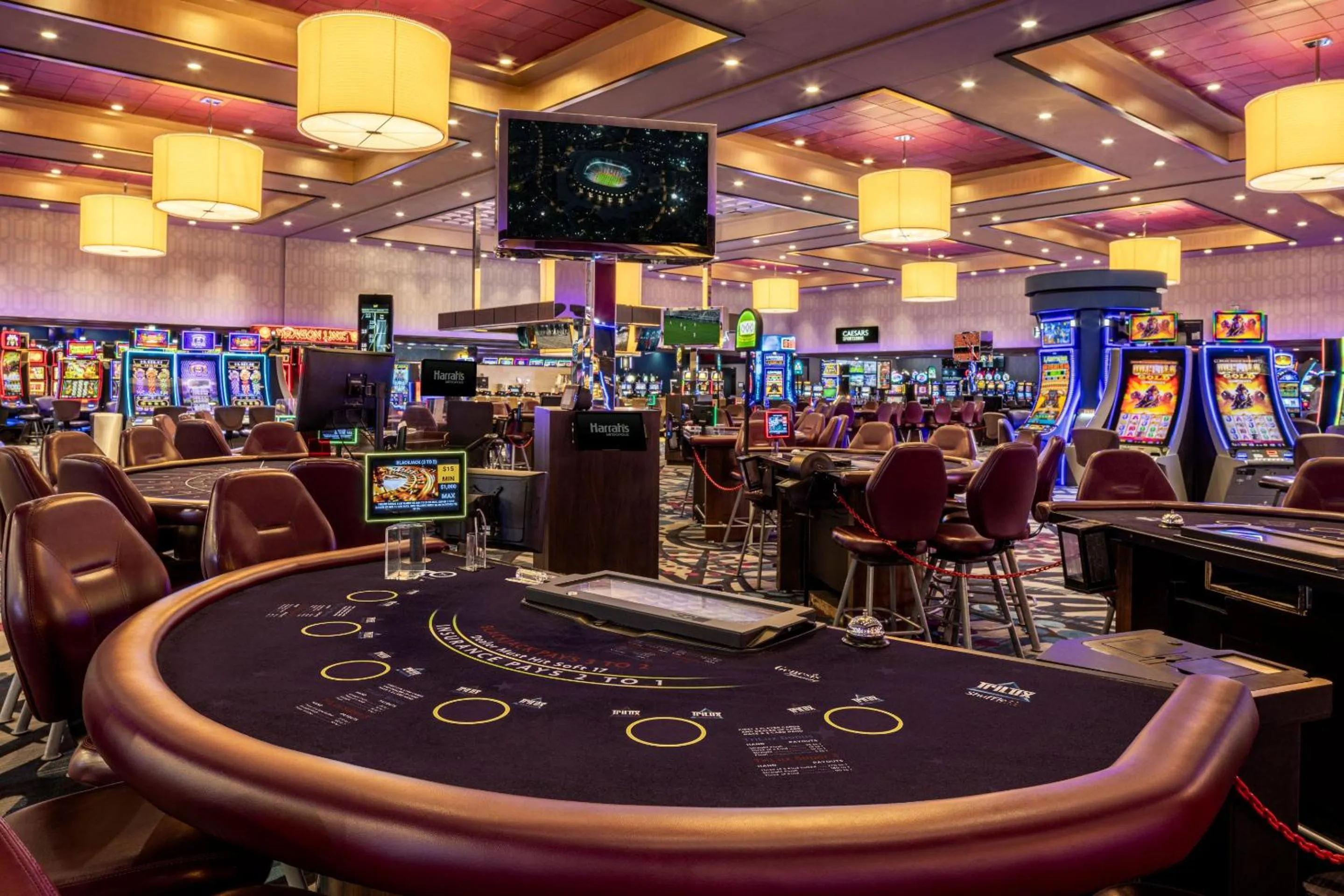 Casino in Harrah's Metropolis, A Caesars Destination