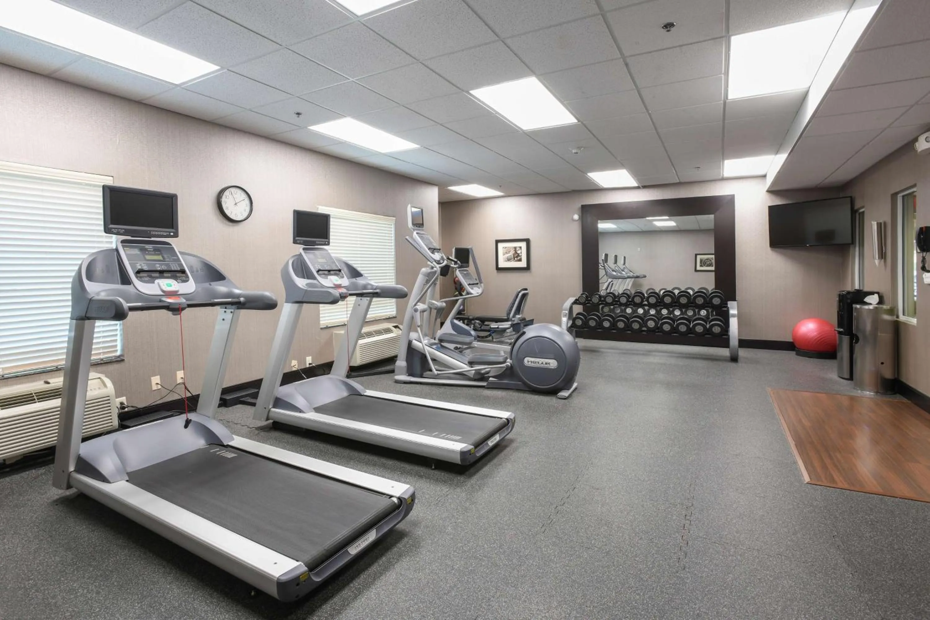 Fitness centre/facilities in Homewood Suites Cincinnati Airport South-Florence