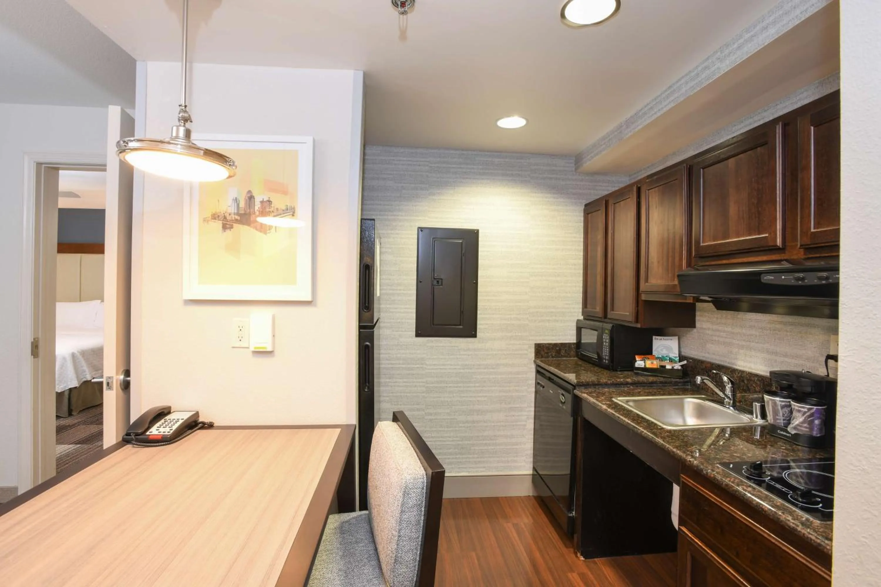 Kitchen or kitchenette in Homewood Suites Cincinnati Airport South-Florence