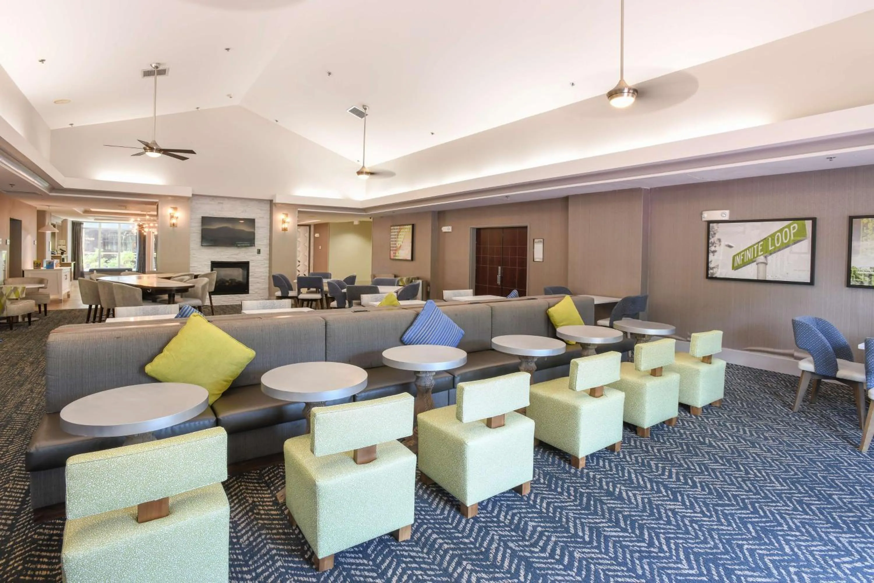 Lobby or reception in Homewood Suites Cincinnati Airport South-Florence