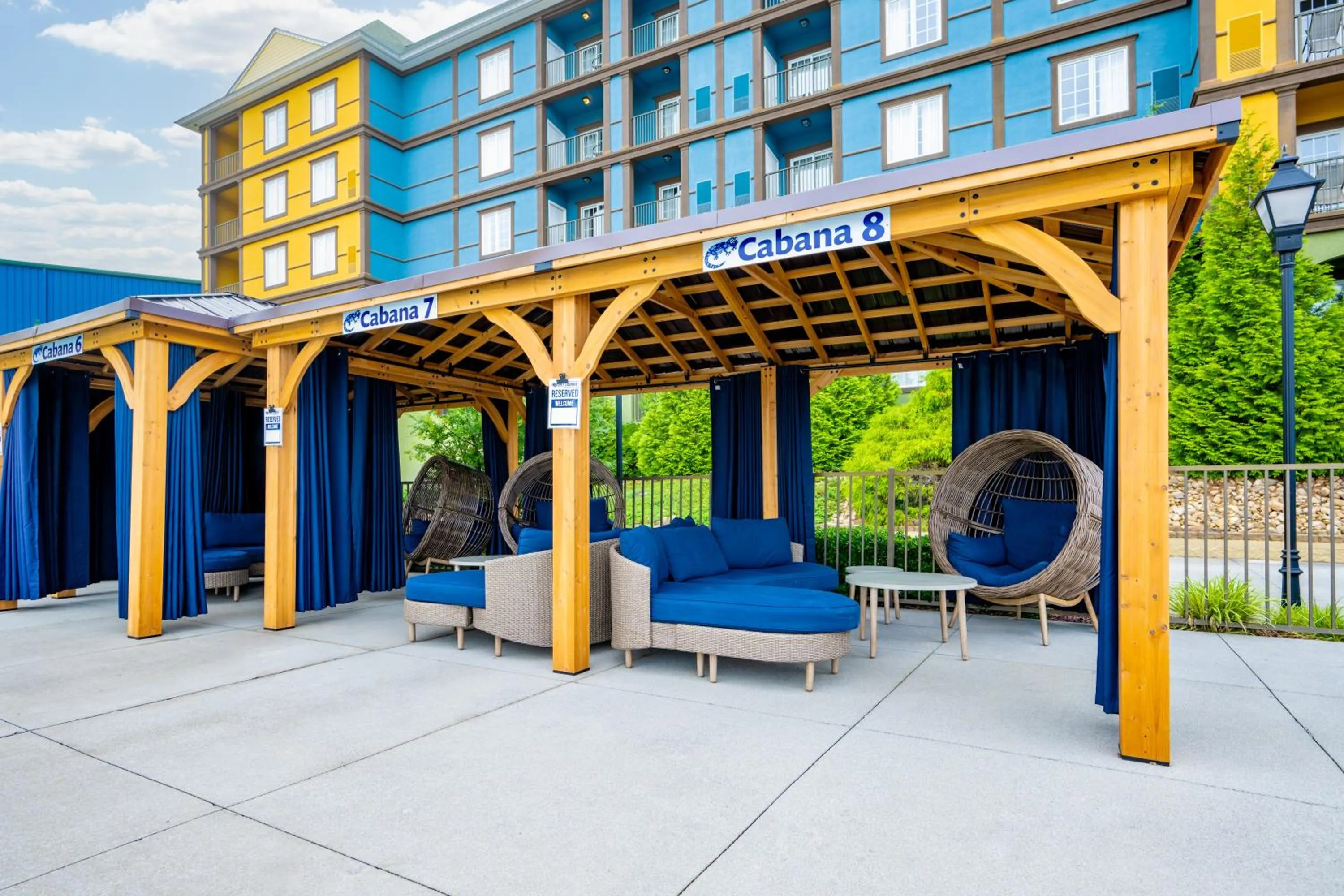 Swimming pool in The Resort at Governor's Crossing