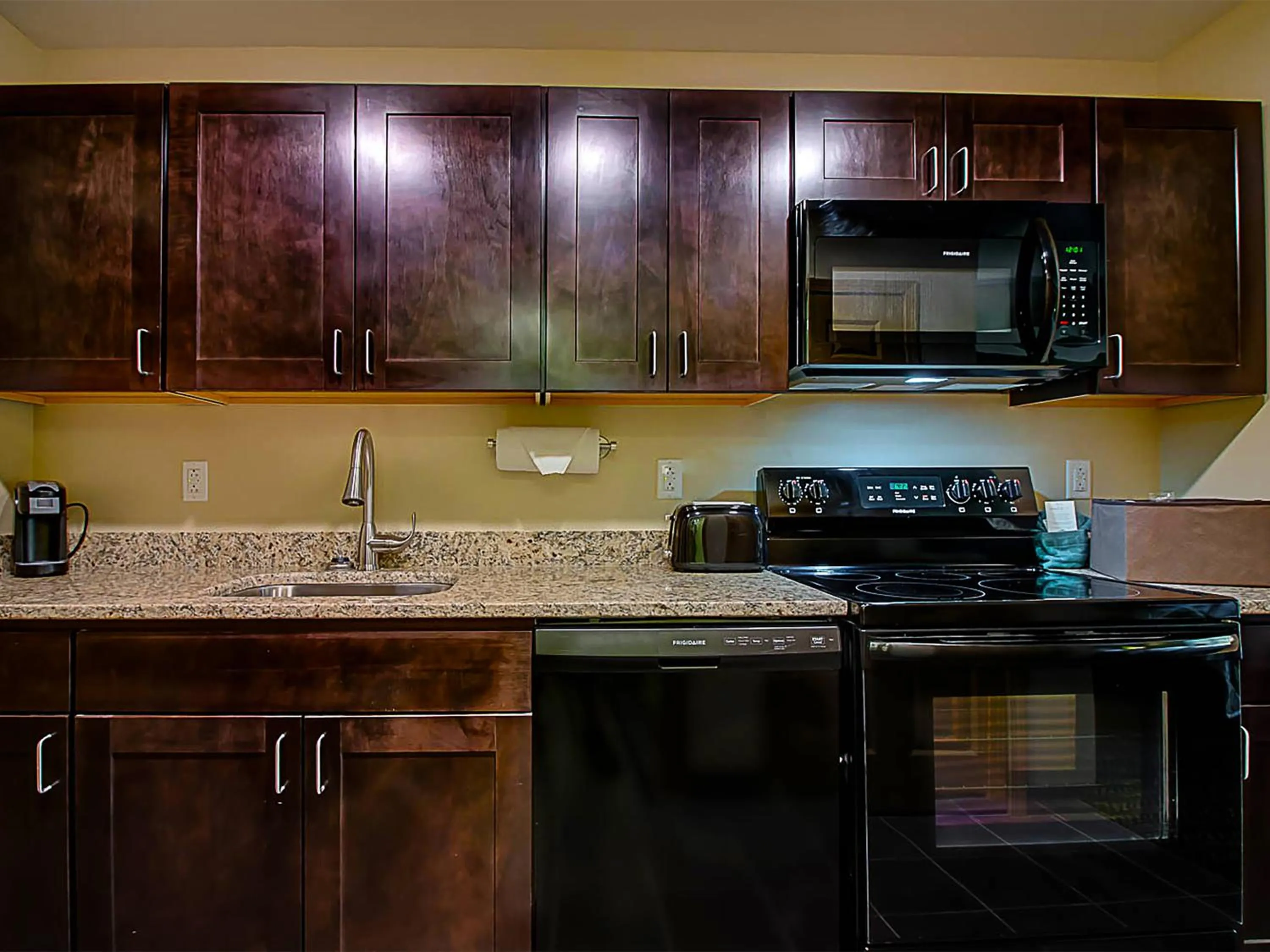 Kitchen or kitchenette in The Resort at Governor's Crossing