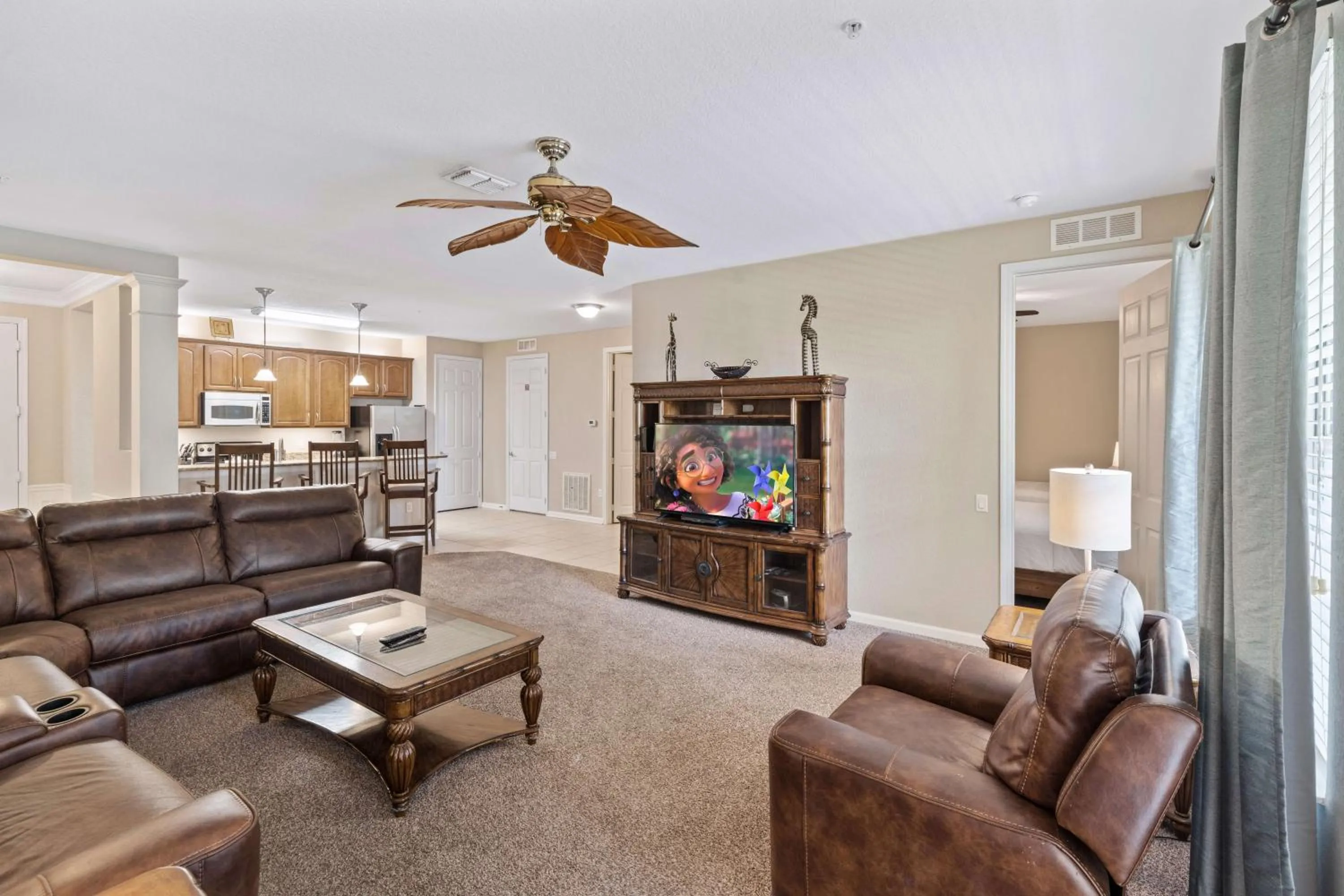 TV and multimedia in Orlando Resort Rentals at Universal Boulevard