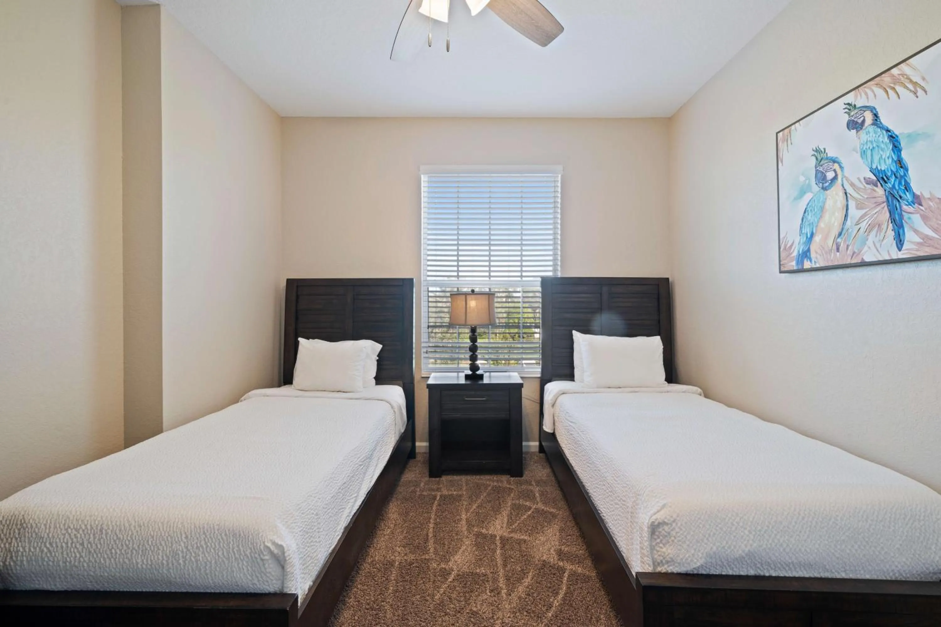 Bed in Orlando Resort Rentals at Universal Boulevard