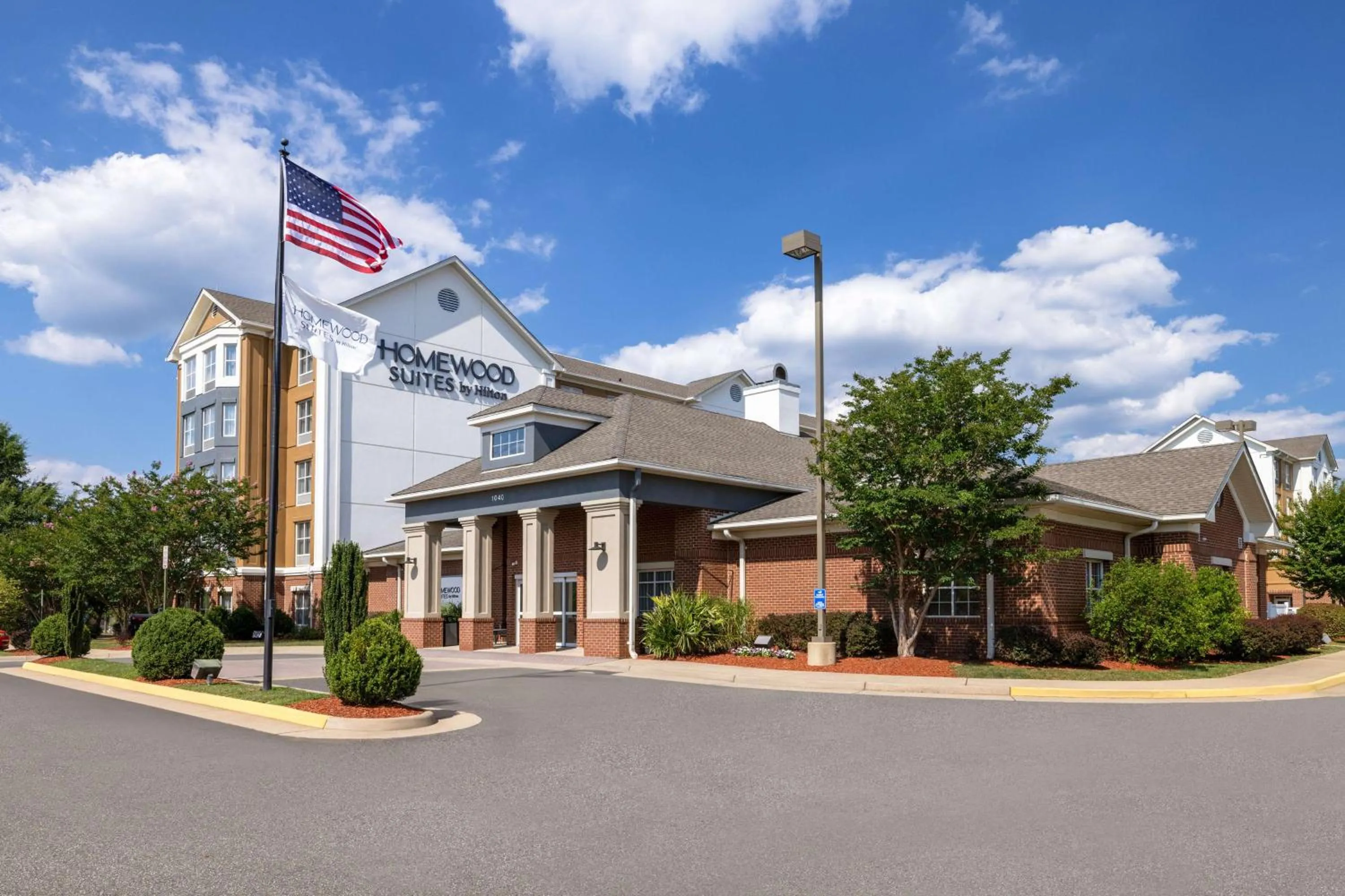 Property building in Homewood Suites Fredericksburg