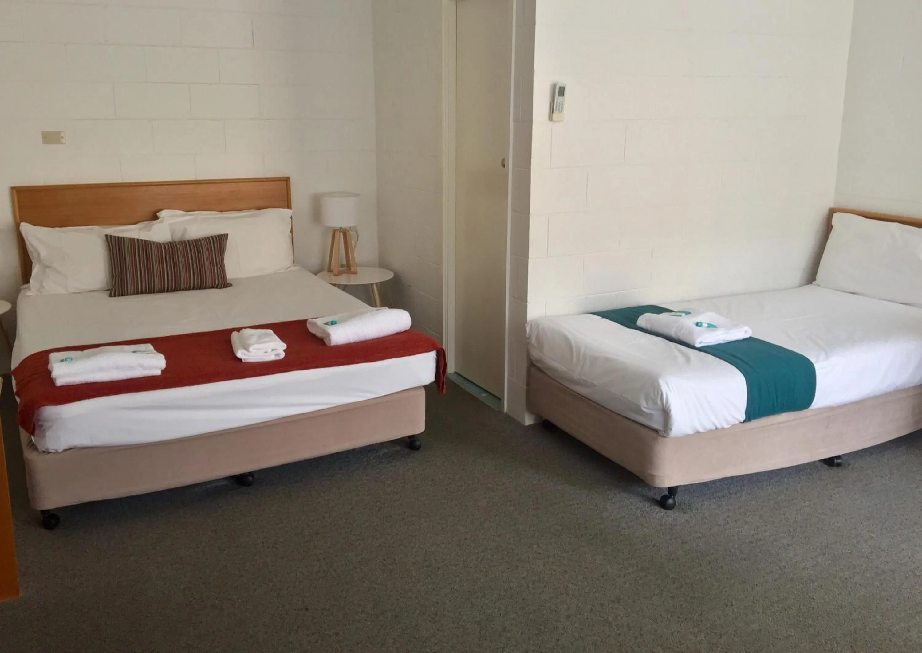 Bed in Huskisson Bayside Resort