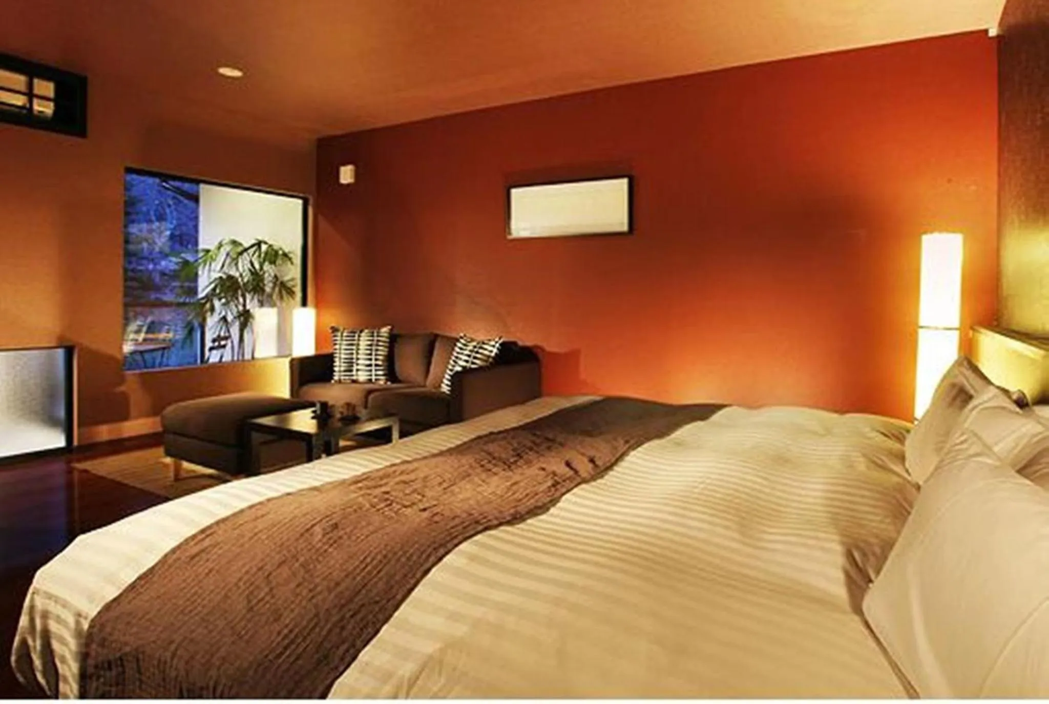 Photo of the whole room, Bed in Karuizawa Hotel Longing House