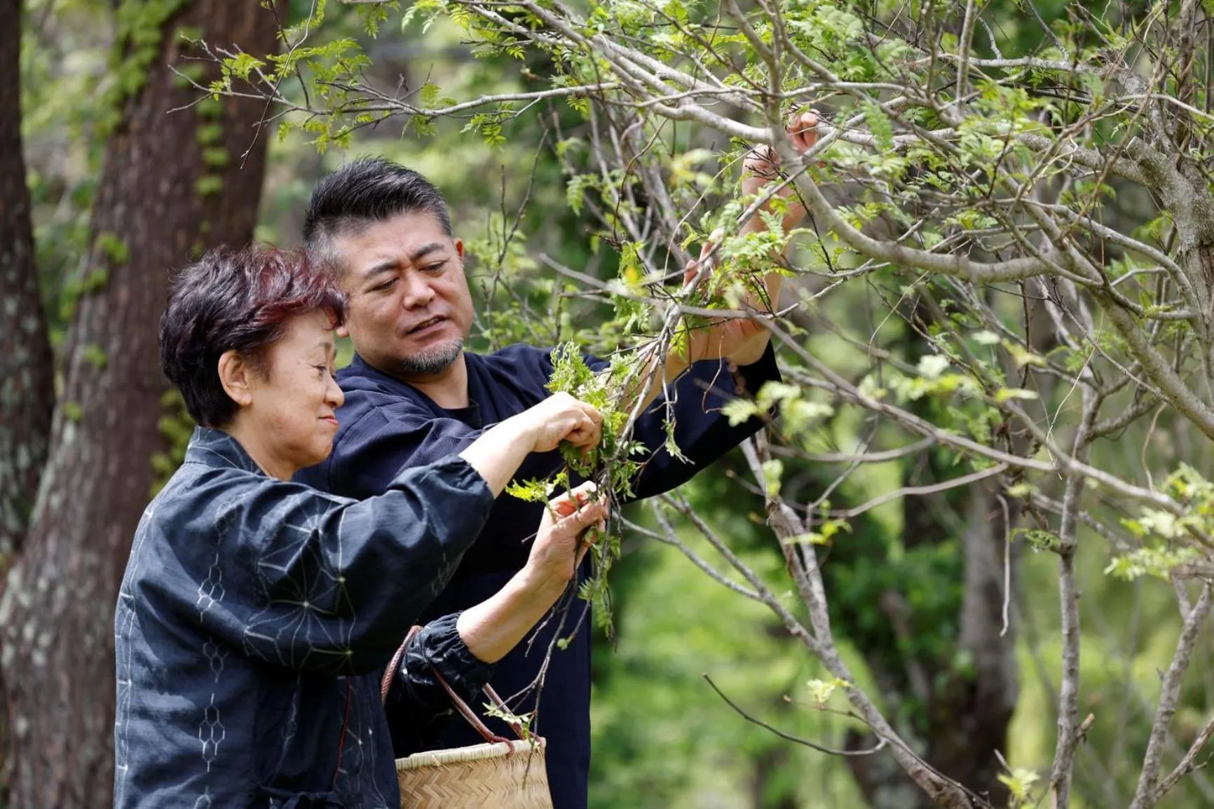 People in Super Hydrogen Rich Spa Yado Kanzan