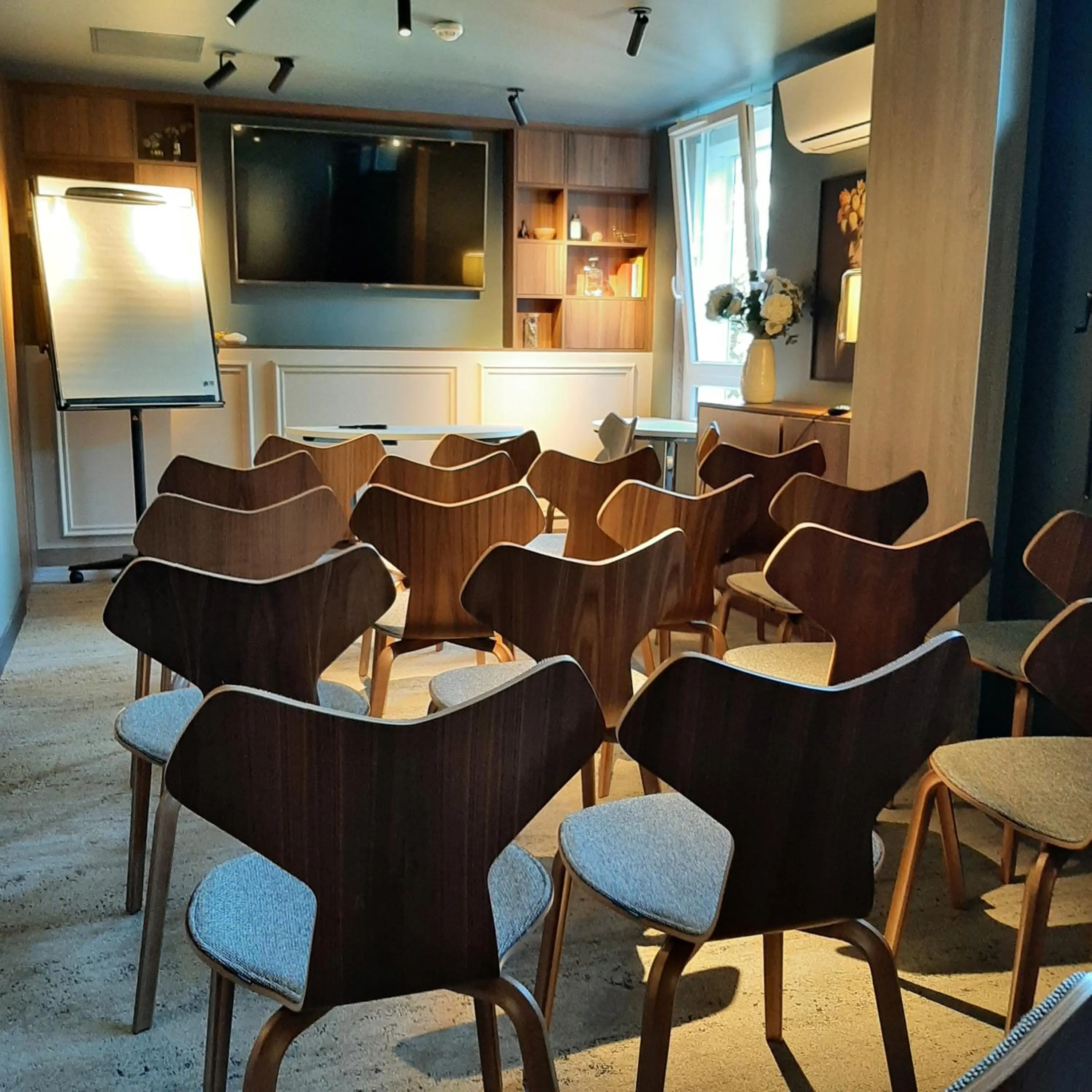 Logis Hotel Relais Saint Jacques - Châteauroux