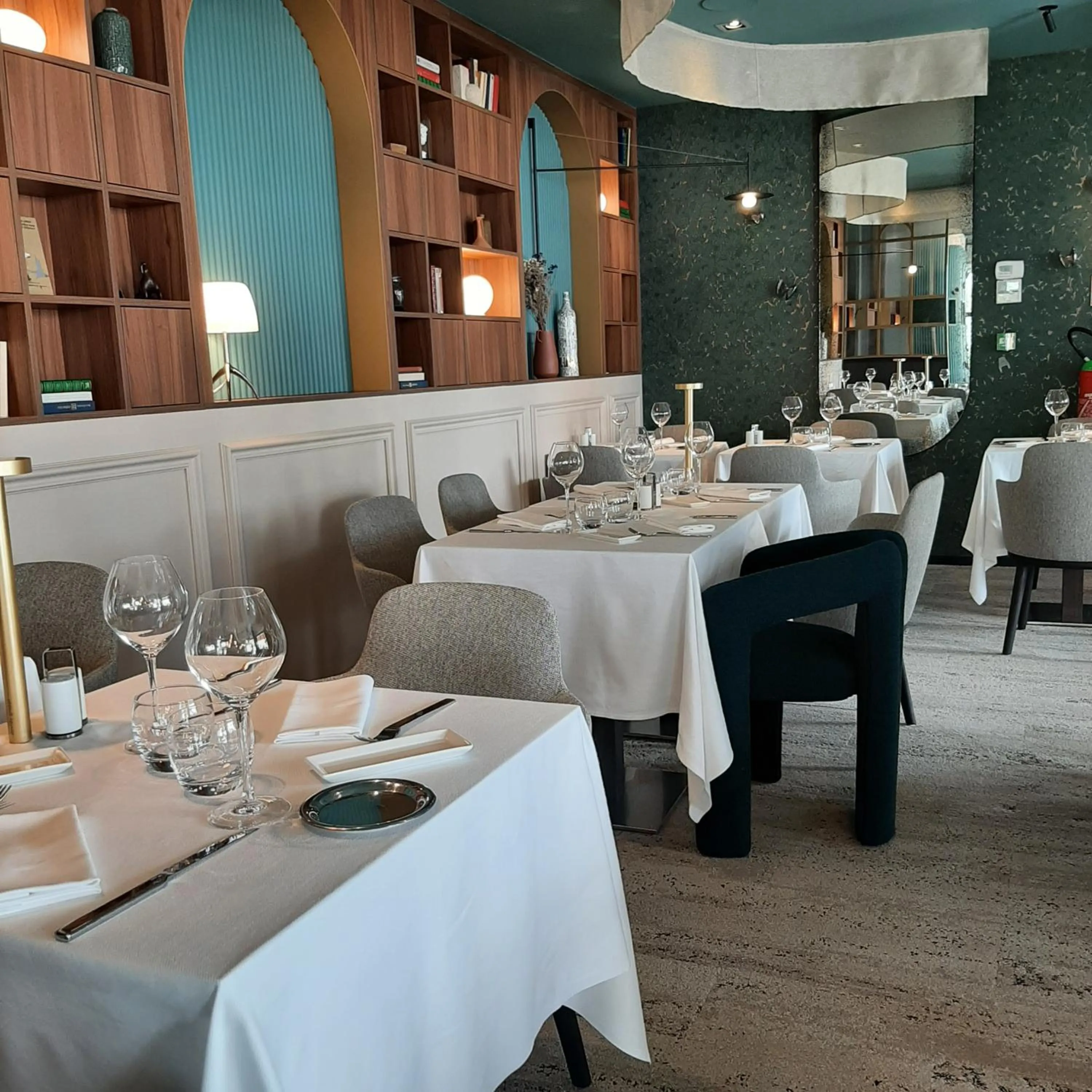 Logis Hotel Relais Saint Jacques - Châteauroux