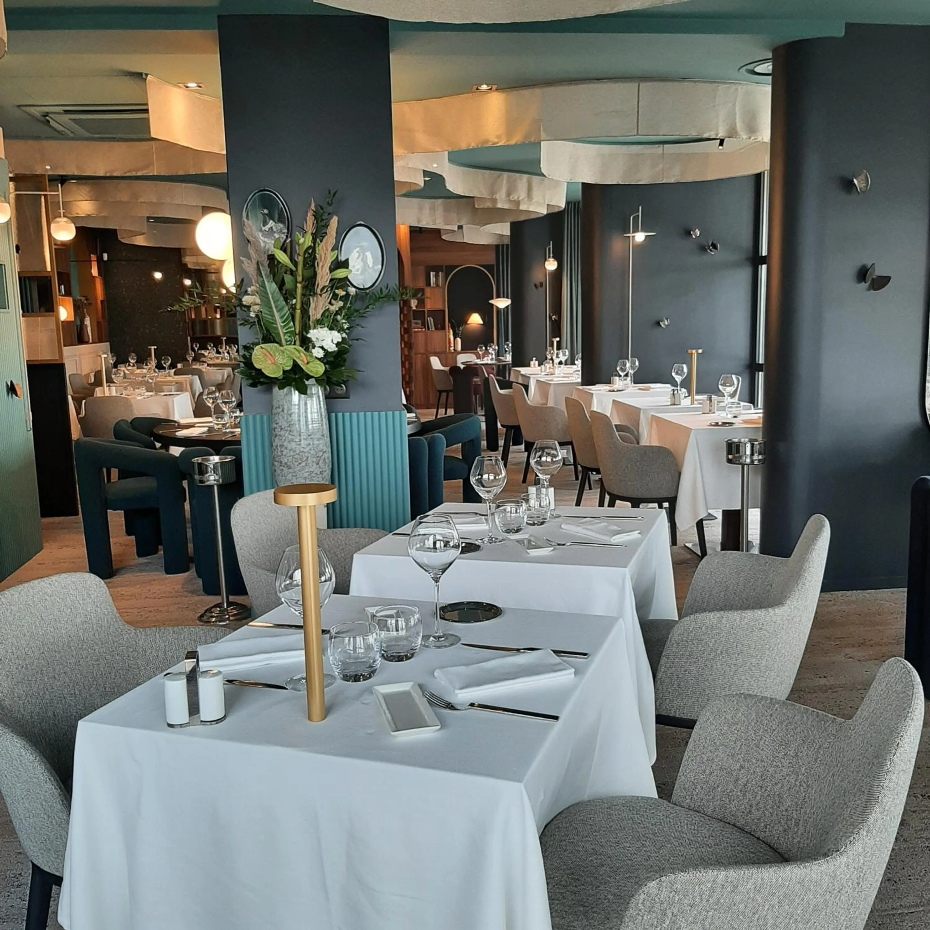 Logis Hotel Relais Saint Jacques - Châteauroux