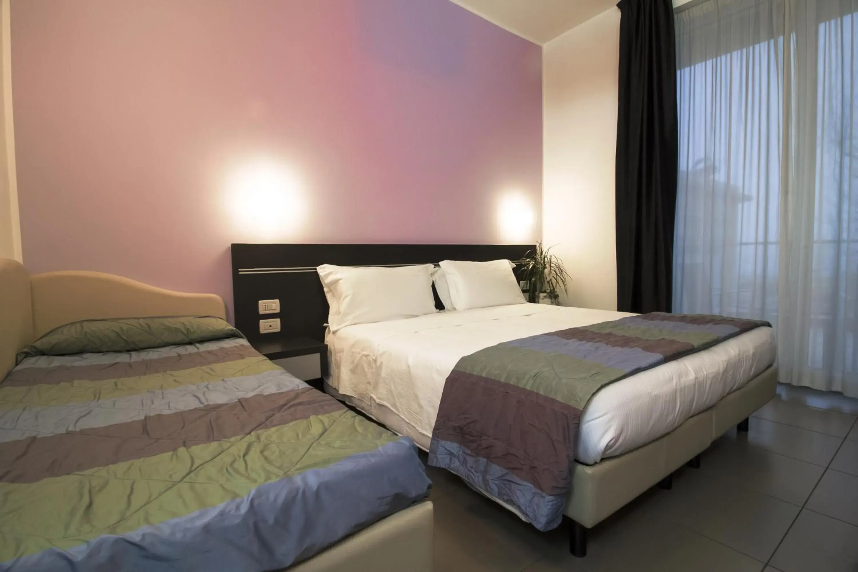 Economy Triple Room in Hotel Panama Majestic Economy Triple Room in Hotel Panama Majestic