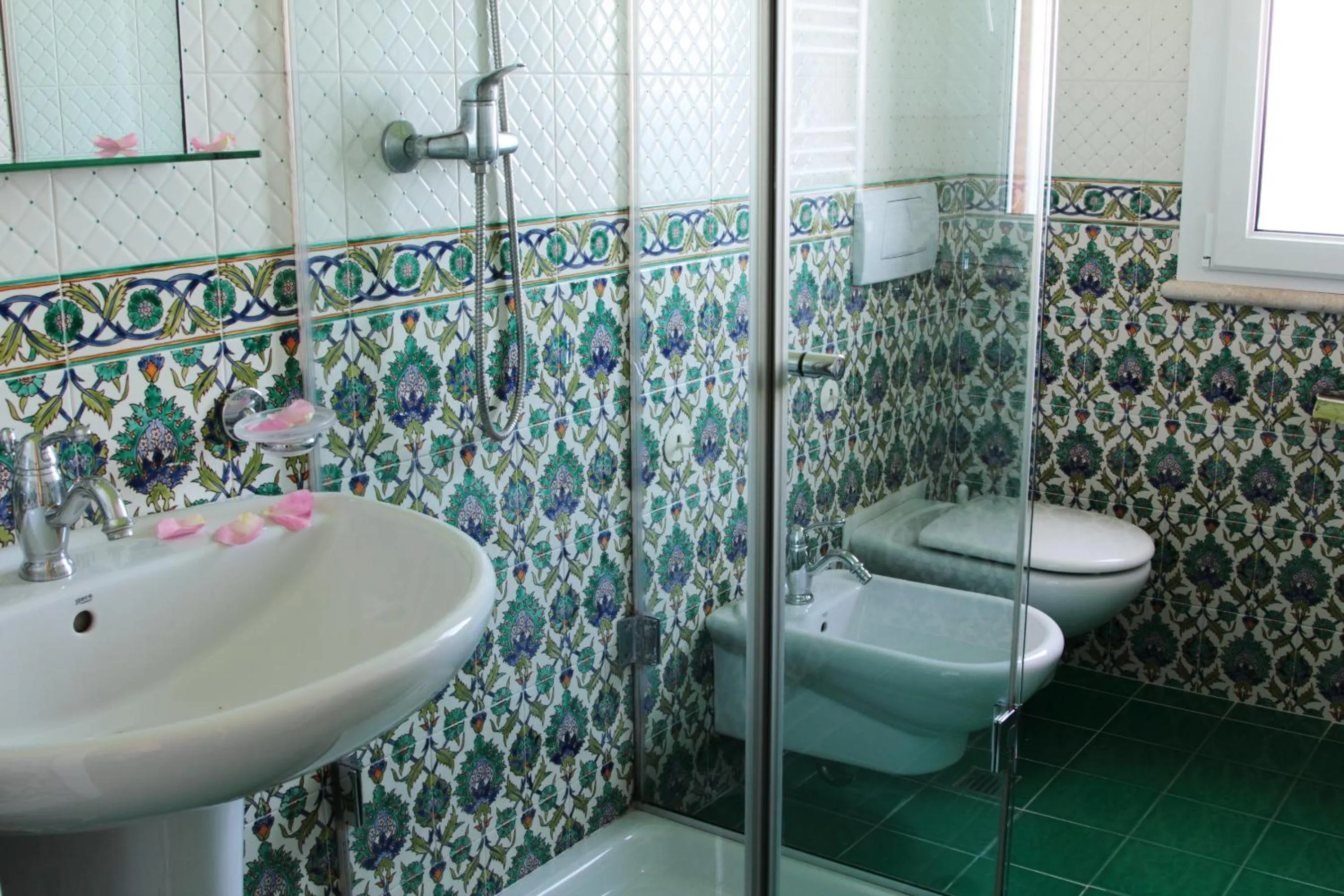 Bathroom in Torre Bennistra