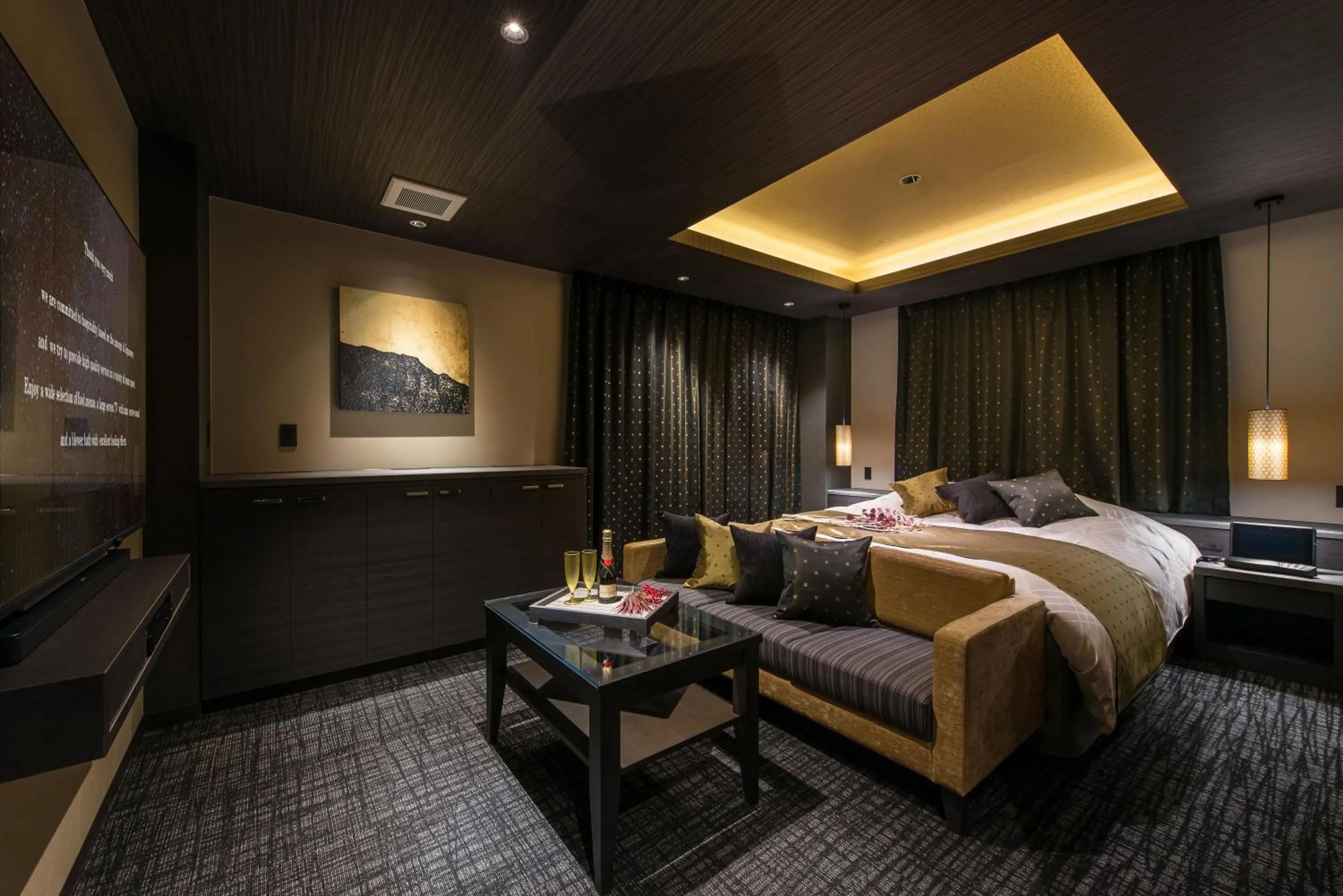 Bed in HOTEL ZEN HIRANO (Adult Only)