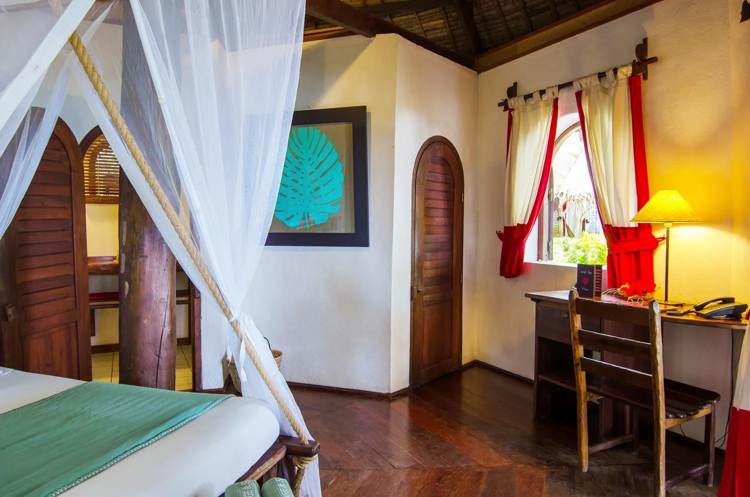 Photo of the whole room, Bed in Princesse Bora Lodge & Spa