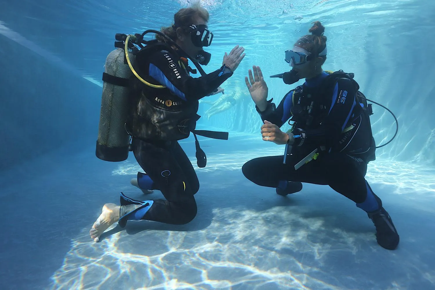 Diving in Princesse Bora Lodge & Spa