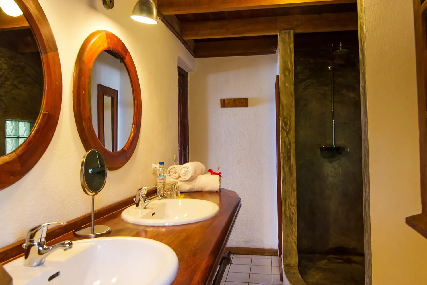 Bathroom in Princesse Bora Lodge & Spa