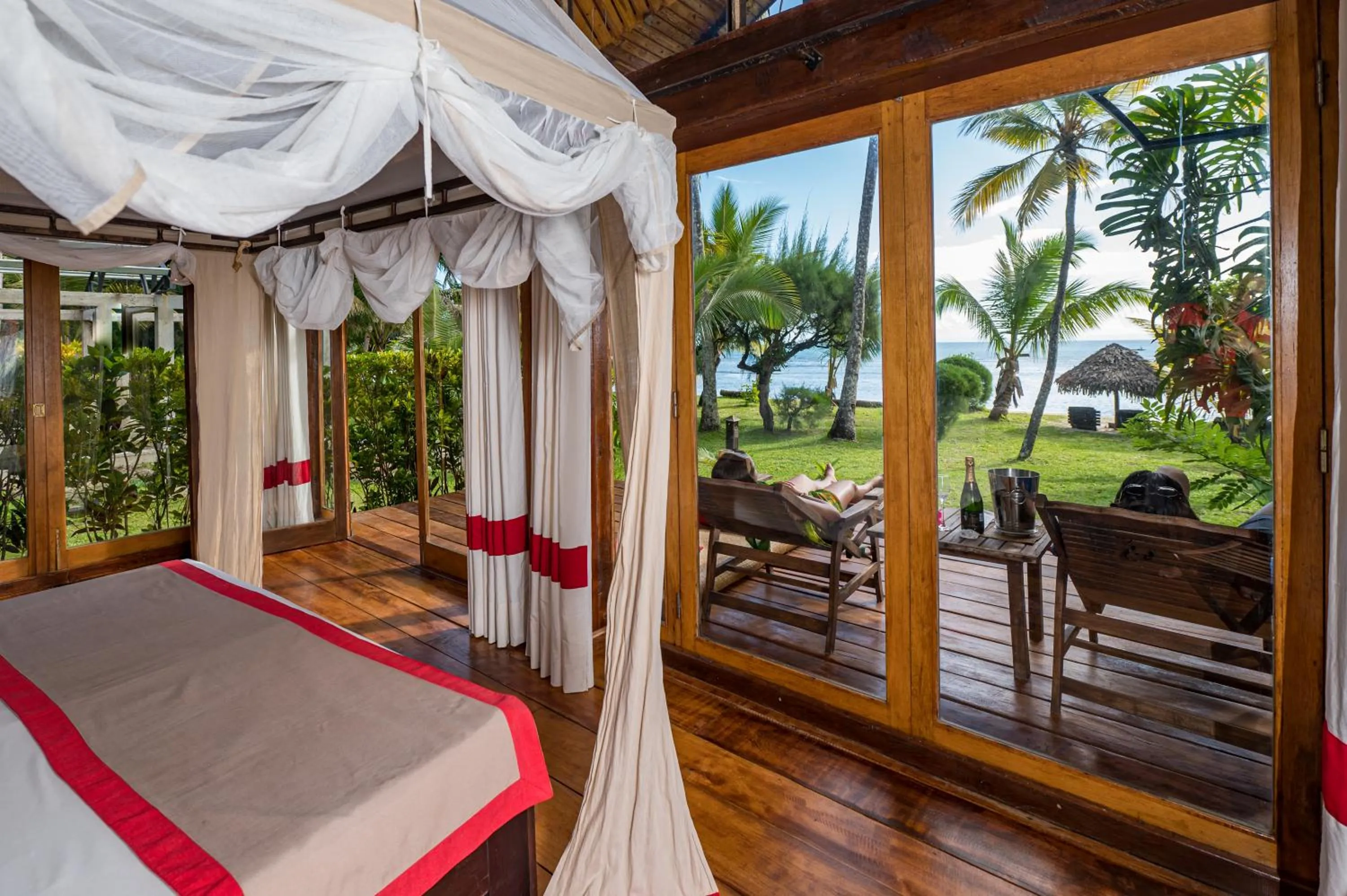 Sea view in Princesse Bora Lodge & Spa