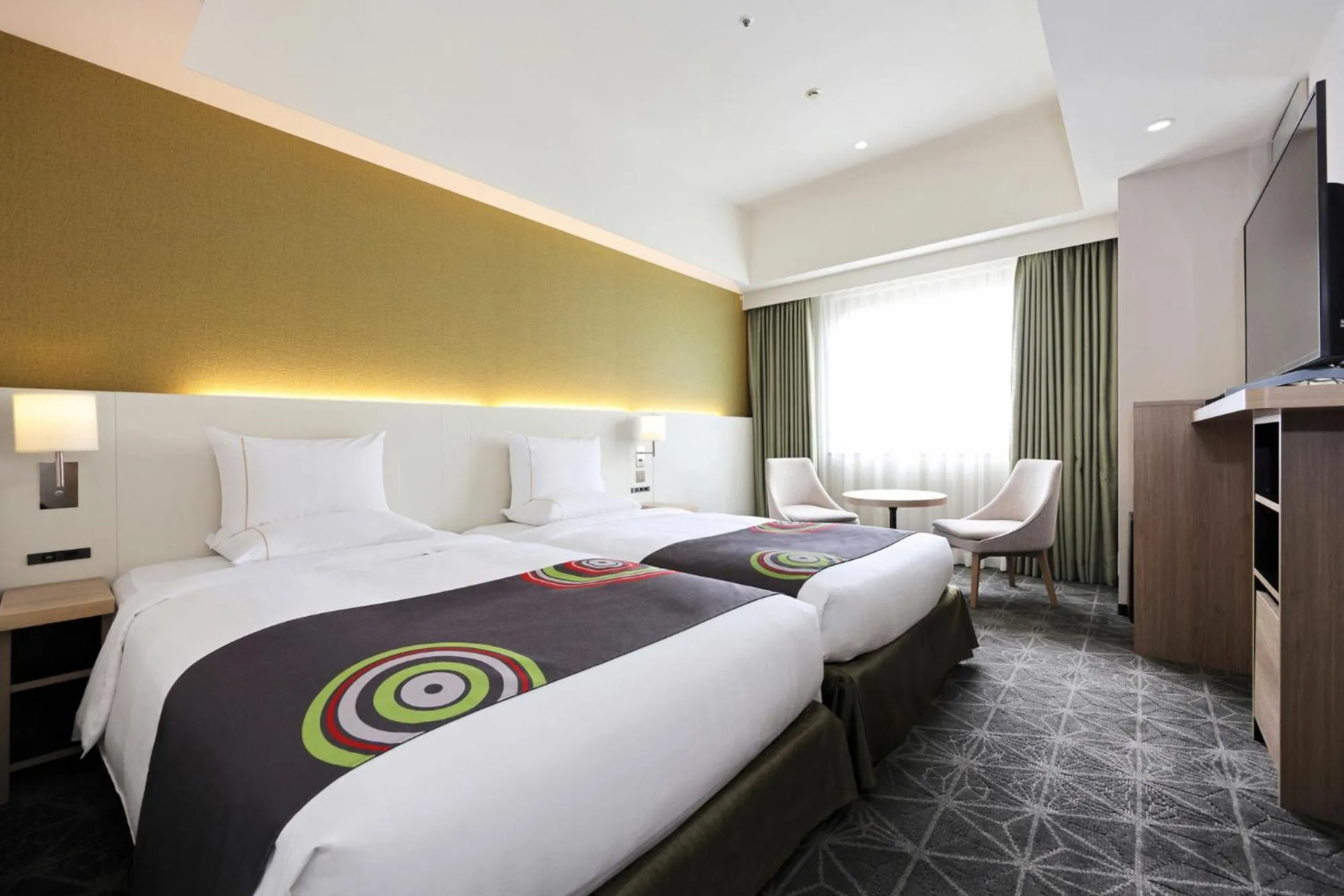 Photo of the whole room, Bed in The Royal Park Hotel Fukuoka