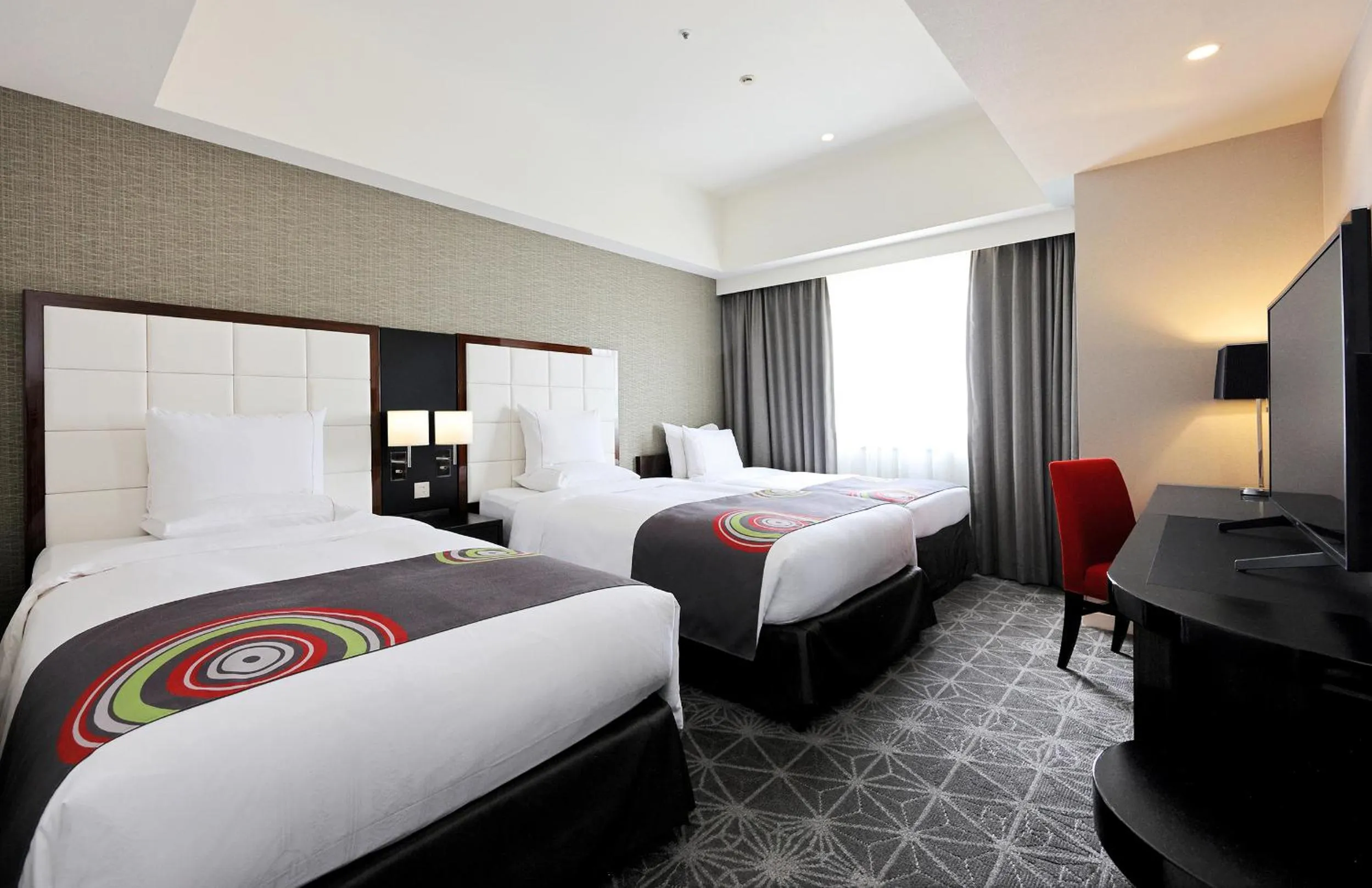 Photo of the whole room, Bed in The Royal Park Hotel Fukuoka