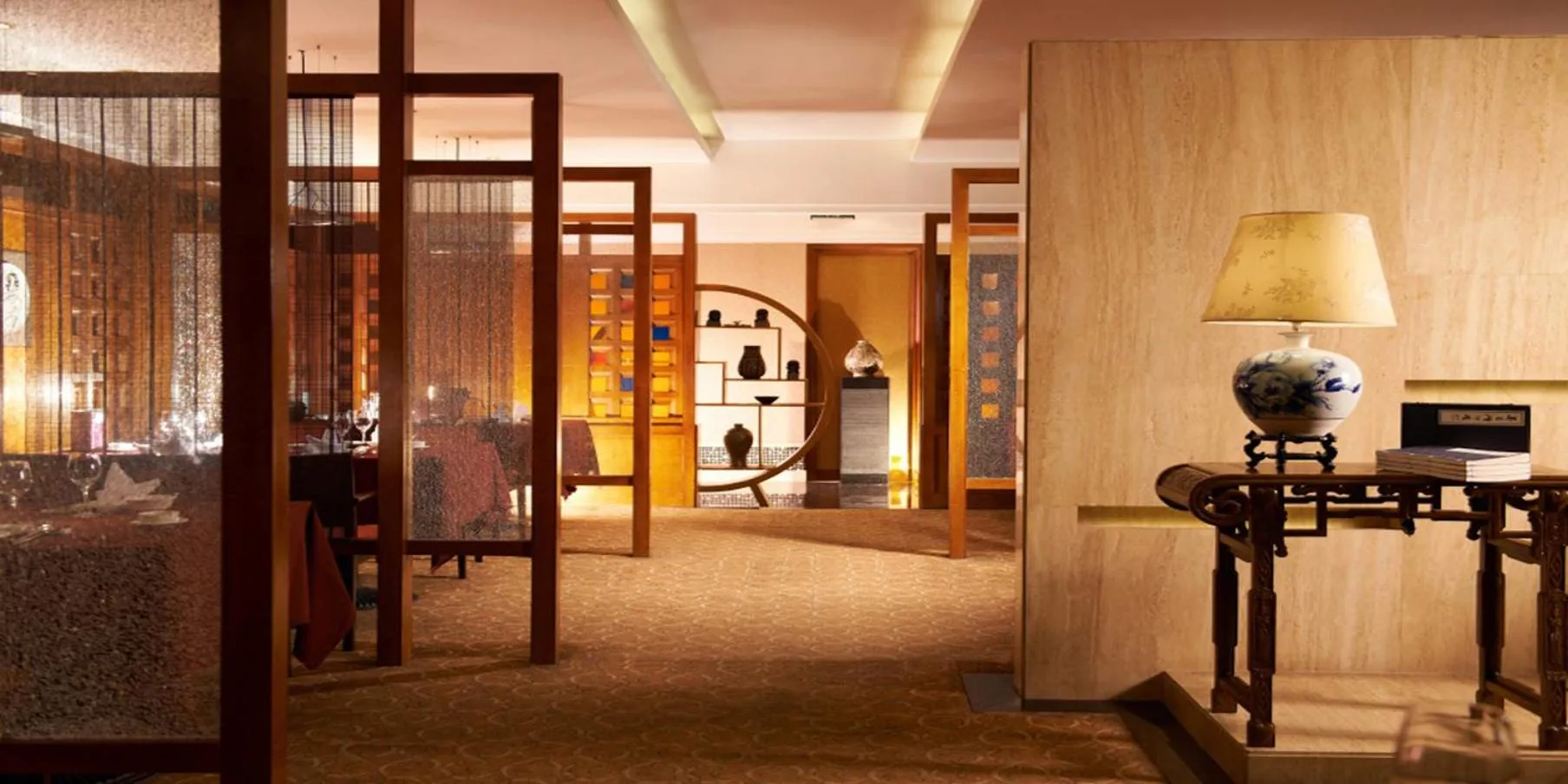 Restaurant/places to eat in Crowne Plaza City Center Ningbo by IHG