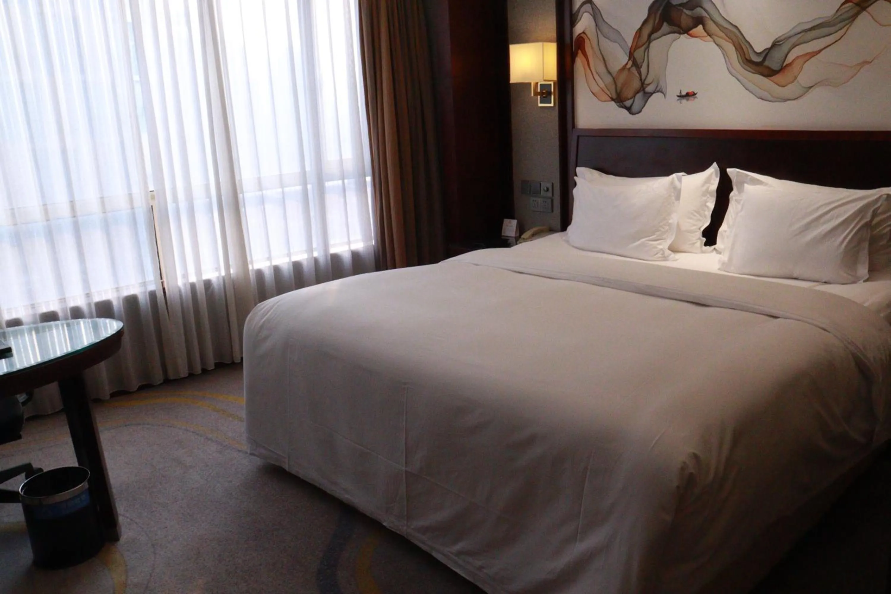 Bed in Crowne Plaza City Center Ningbo by IHG