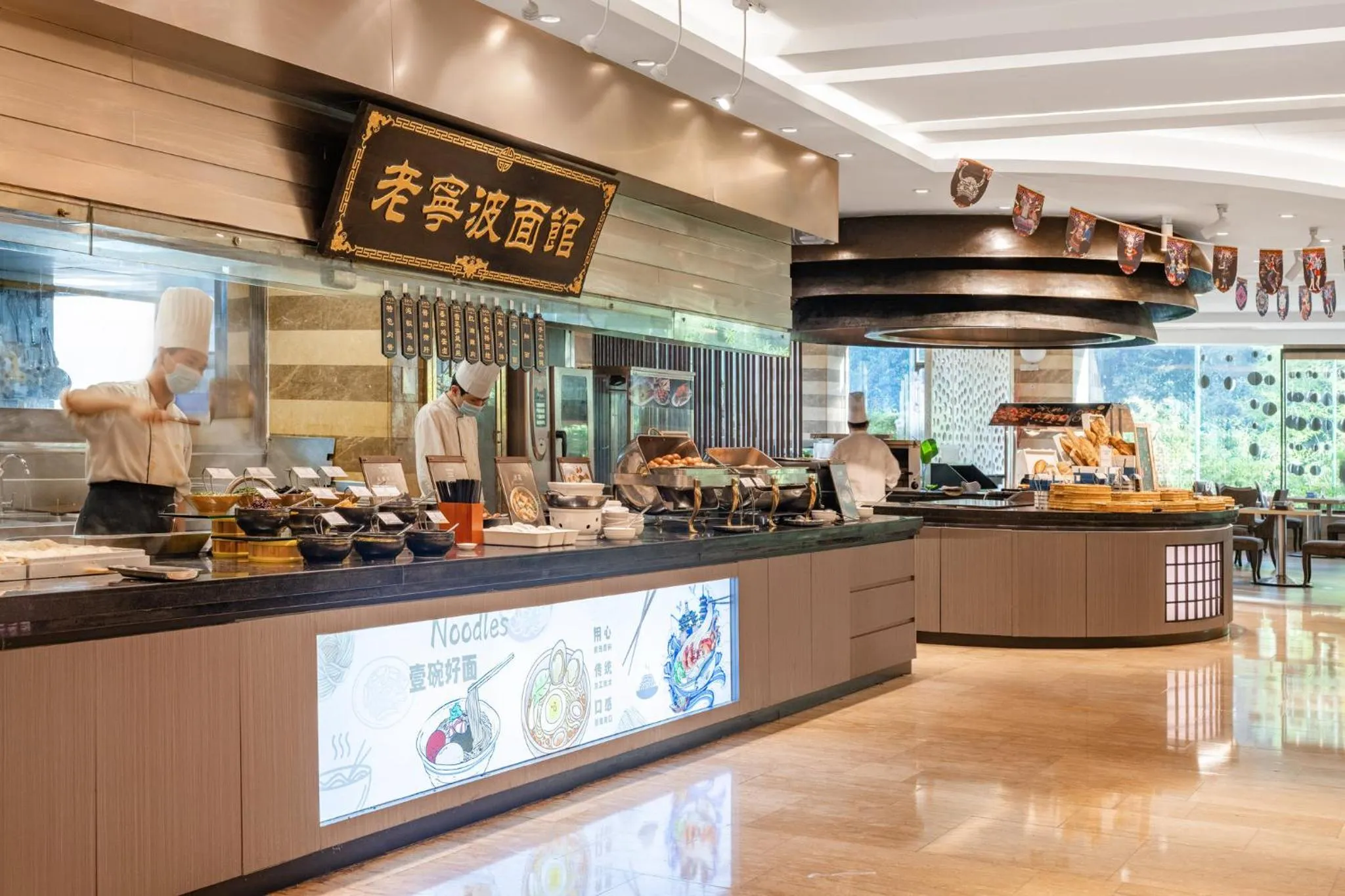 Restaurant/places to eat in Crowne Plaza City Center Ningbo by IHG