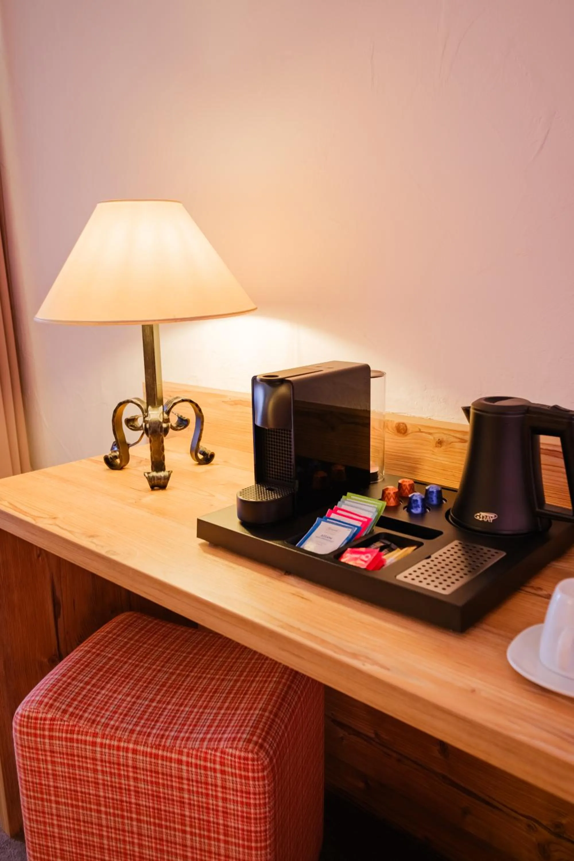 room service in Hotel Vier Jahreszeiten am Schluchsee