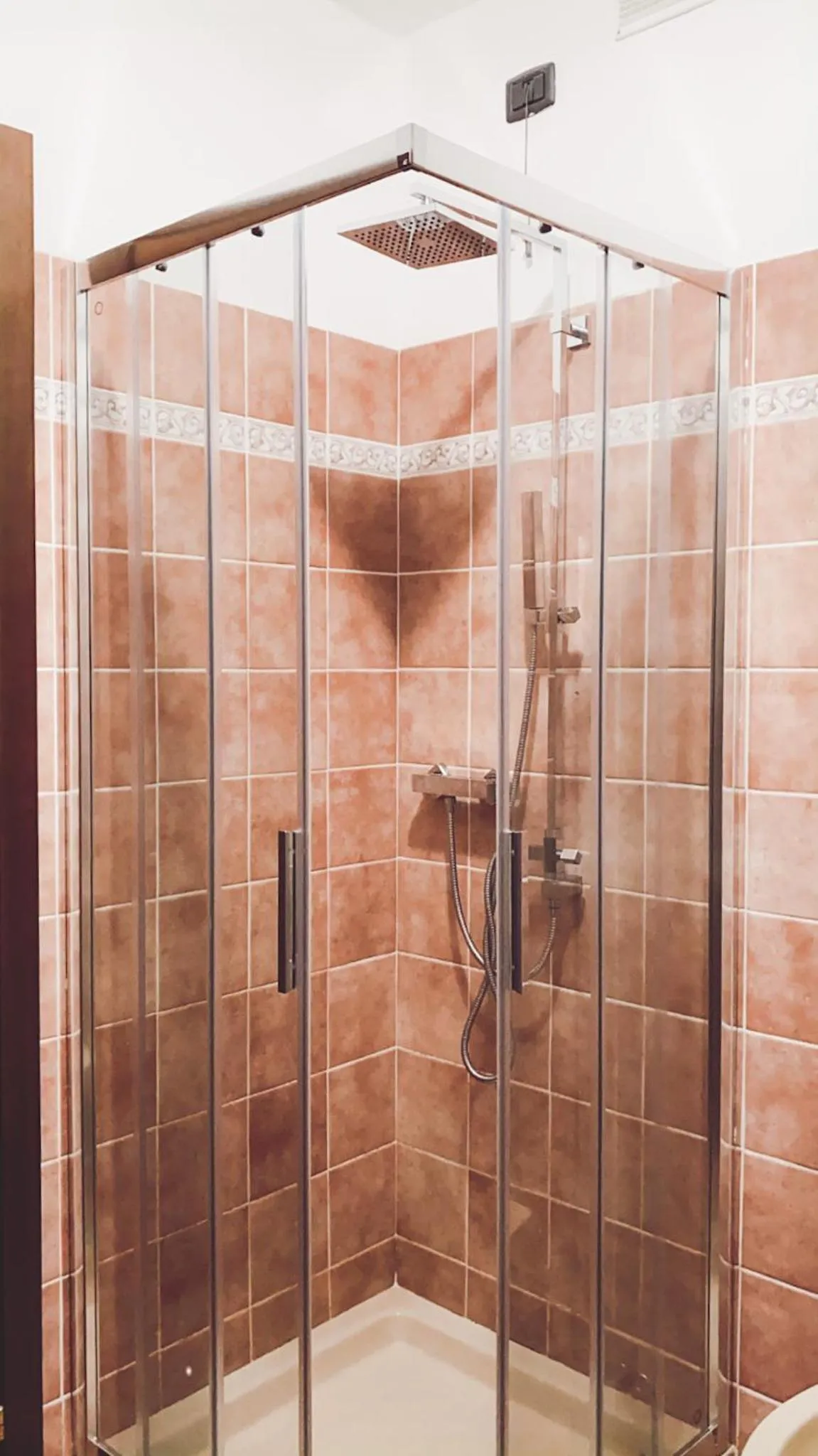 Bathroom in Hotel Fontaine Bleue