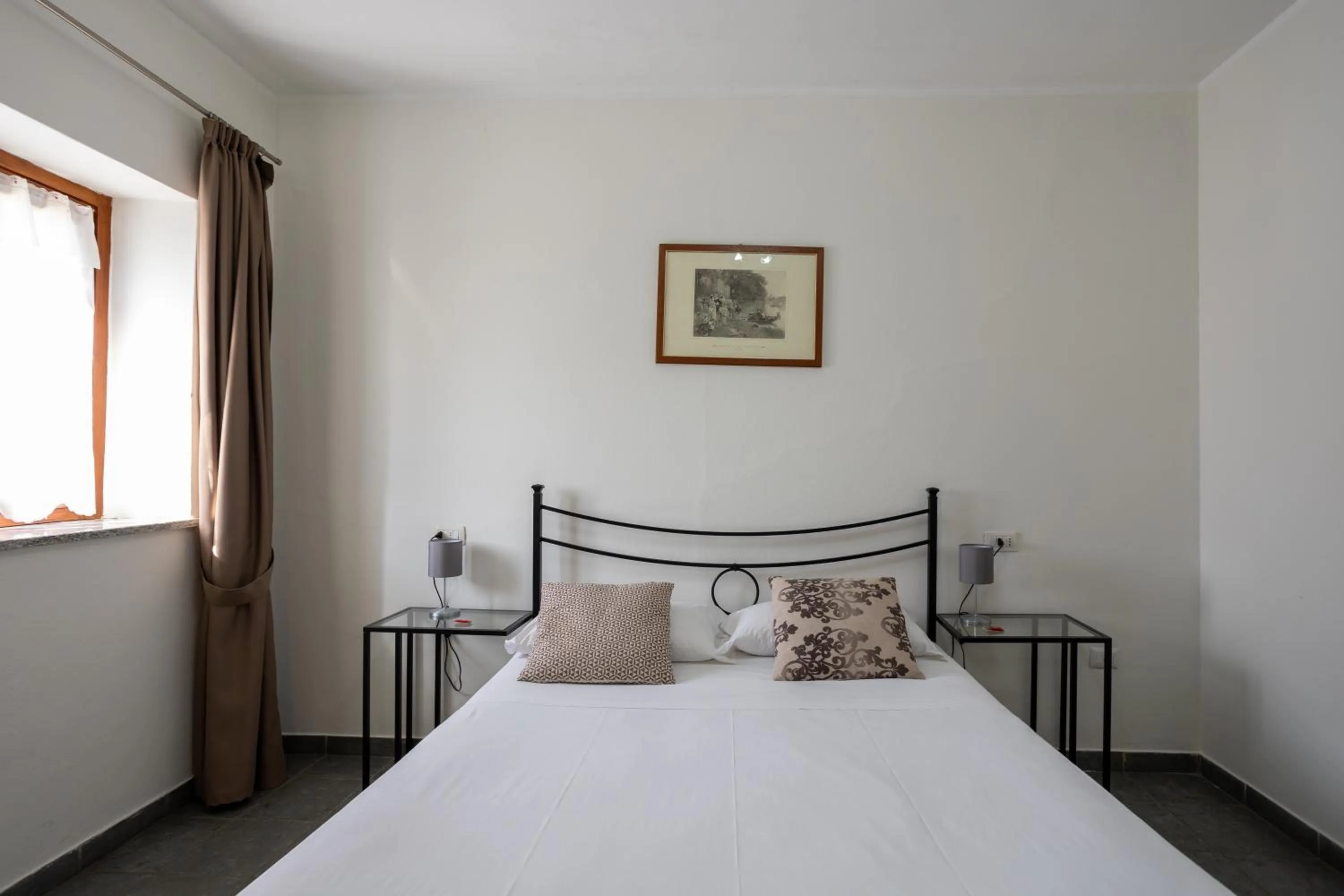 Bed in Hotel Fontaine Bleue