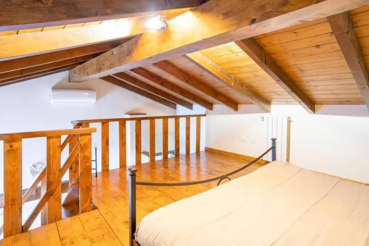 Bed in Hotel Fontaine Bleue