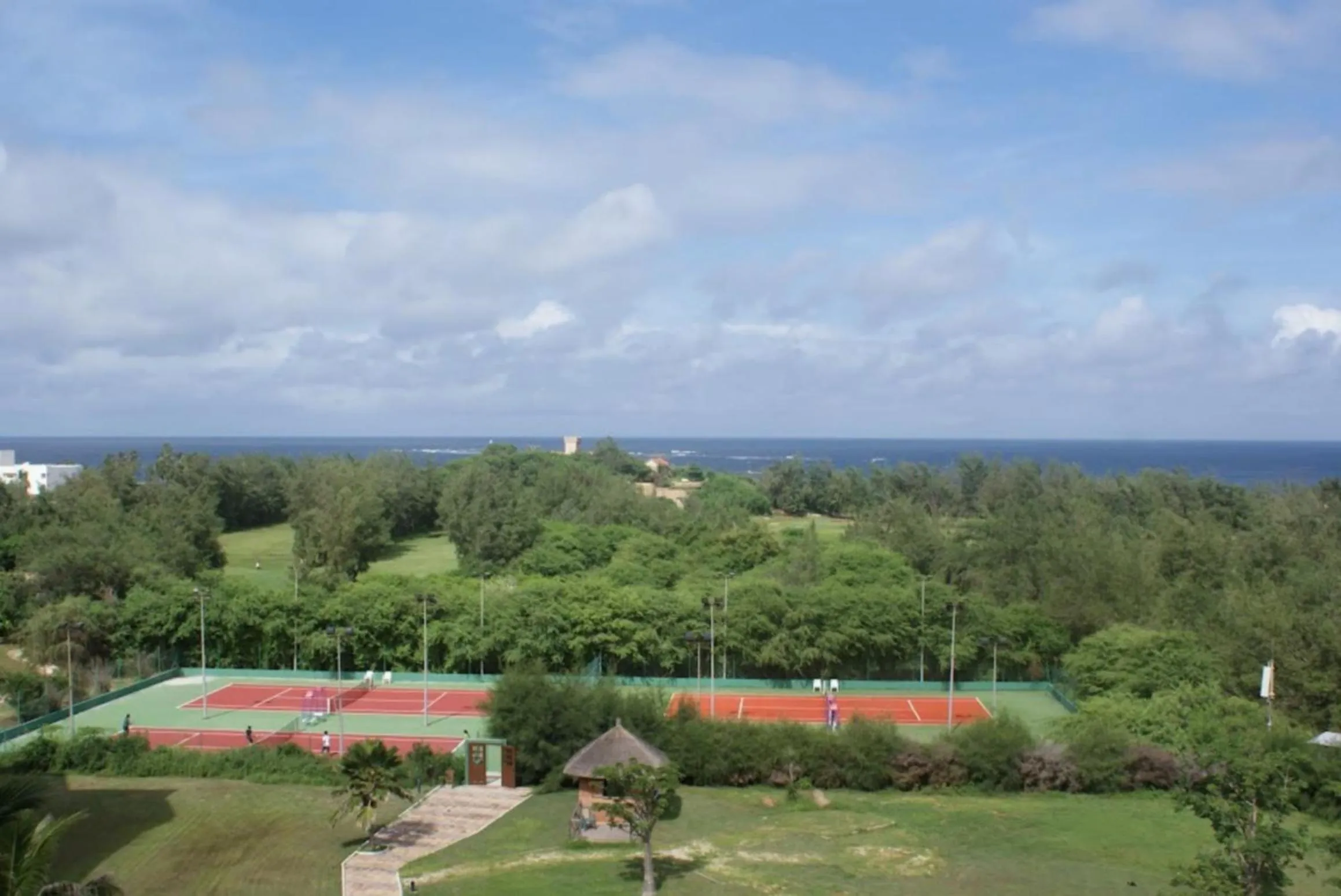 Tennis court in King Fahd Palace Hotel