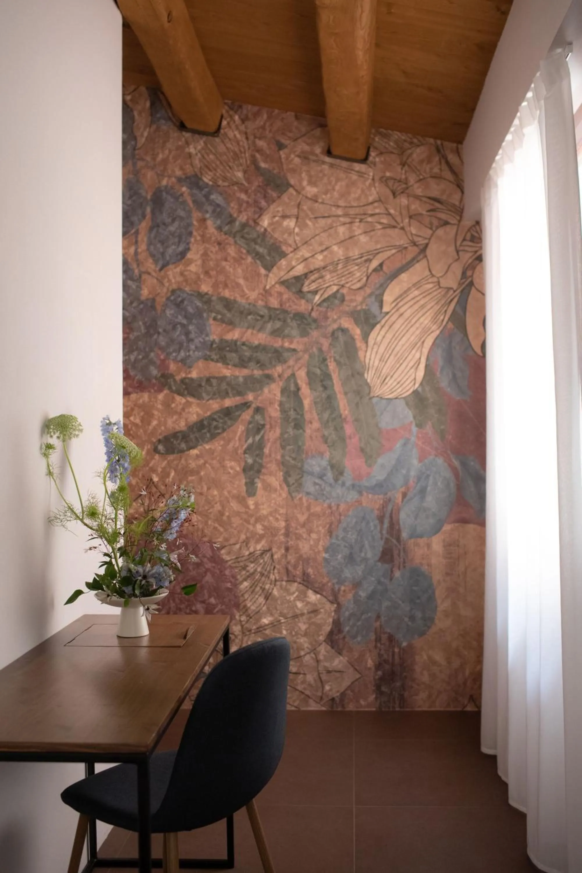 Seating area in Locanda Le Logge