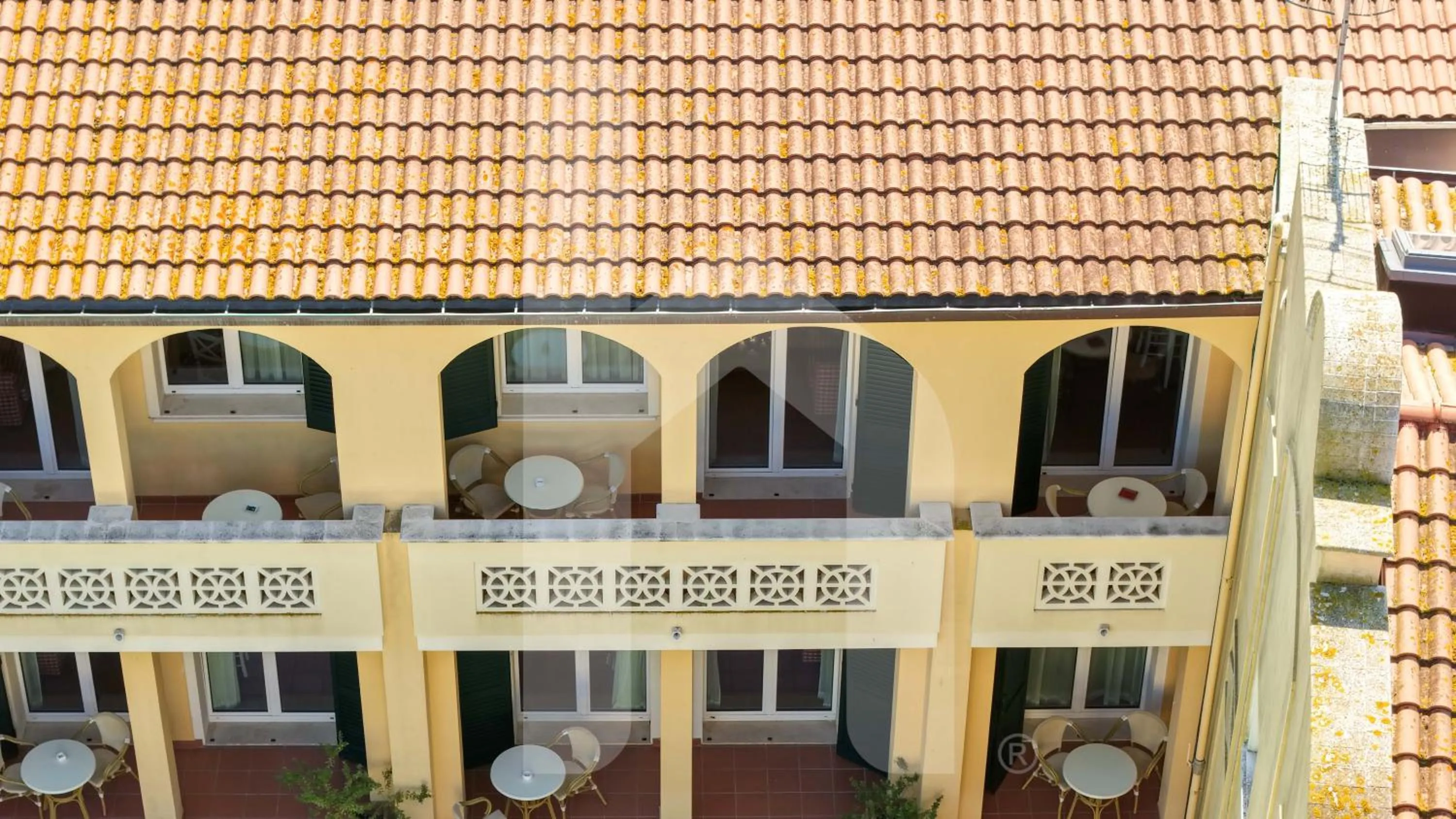 Property building in Homiday - Villa Rosella