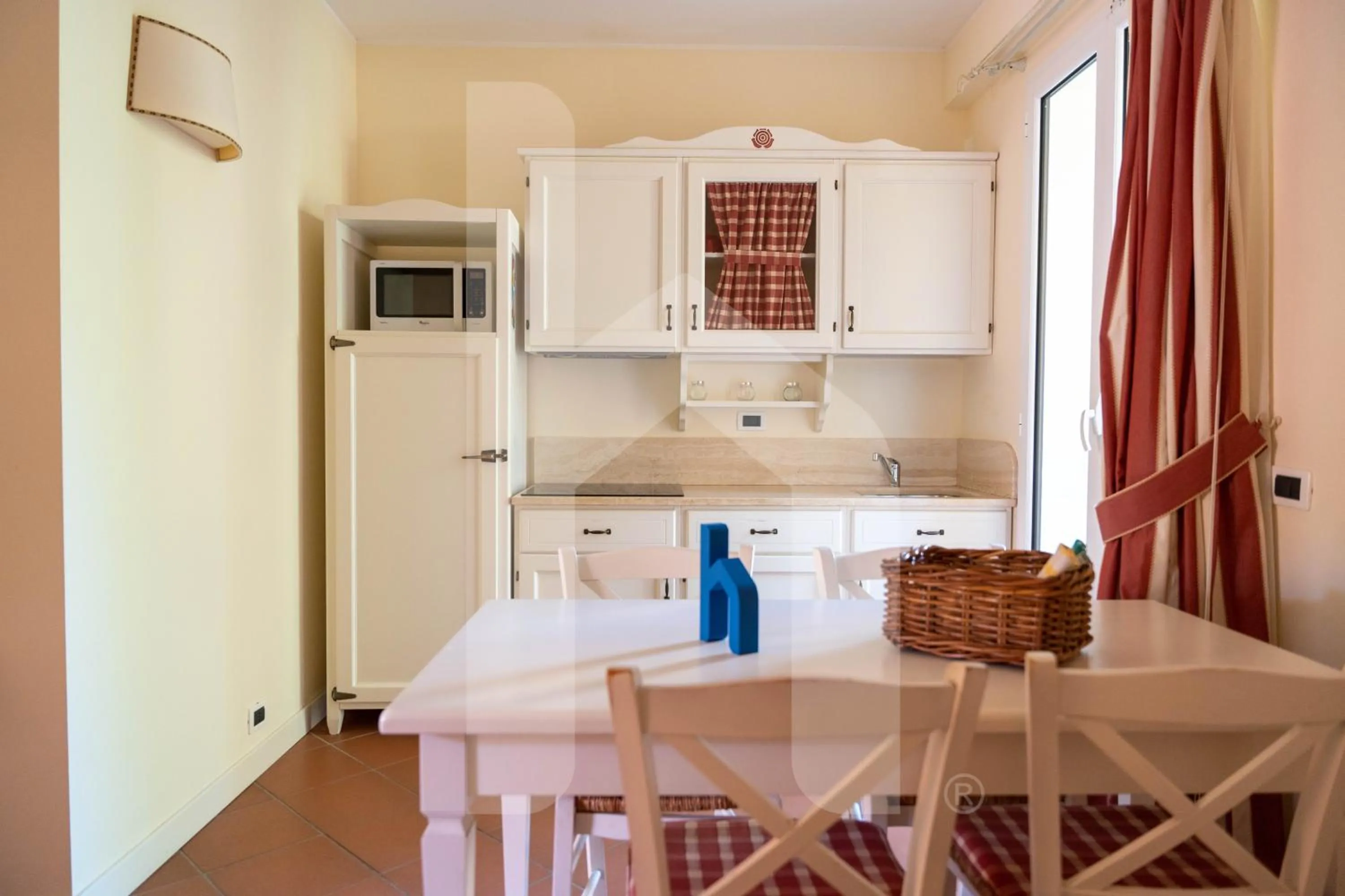 Homiday - Villa Rosella