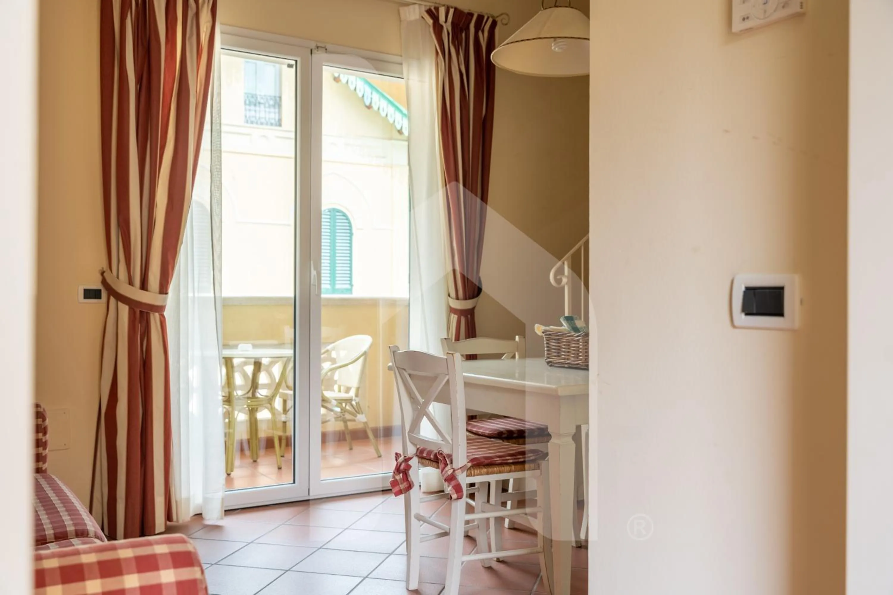 Homiday - Villa Rosella