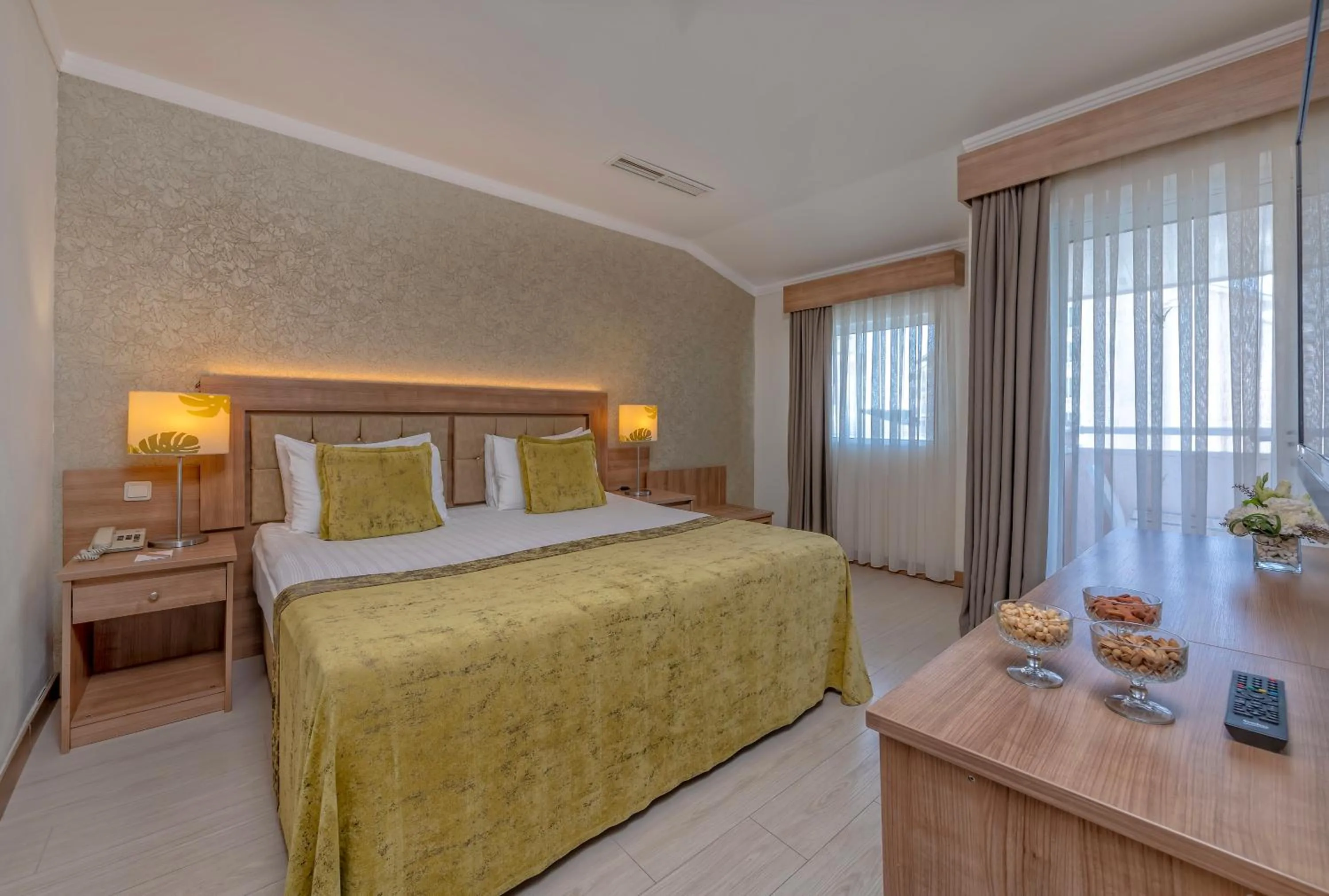 Photo of the whole room, Bed in Innvista Hotels Belek